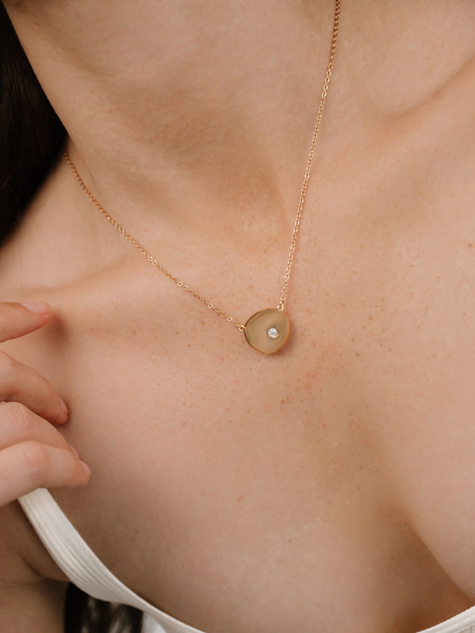 Polished Pebble Pendant Necklace - Natural Stone Jewelry for Women - Perfect for Everyday Wear, Gift Giving & Boho Fashion