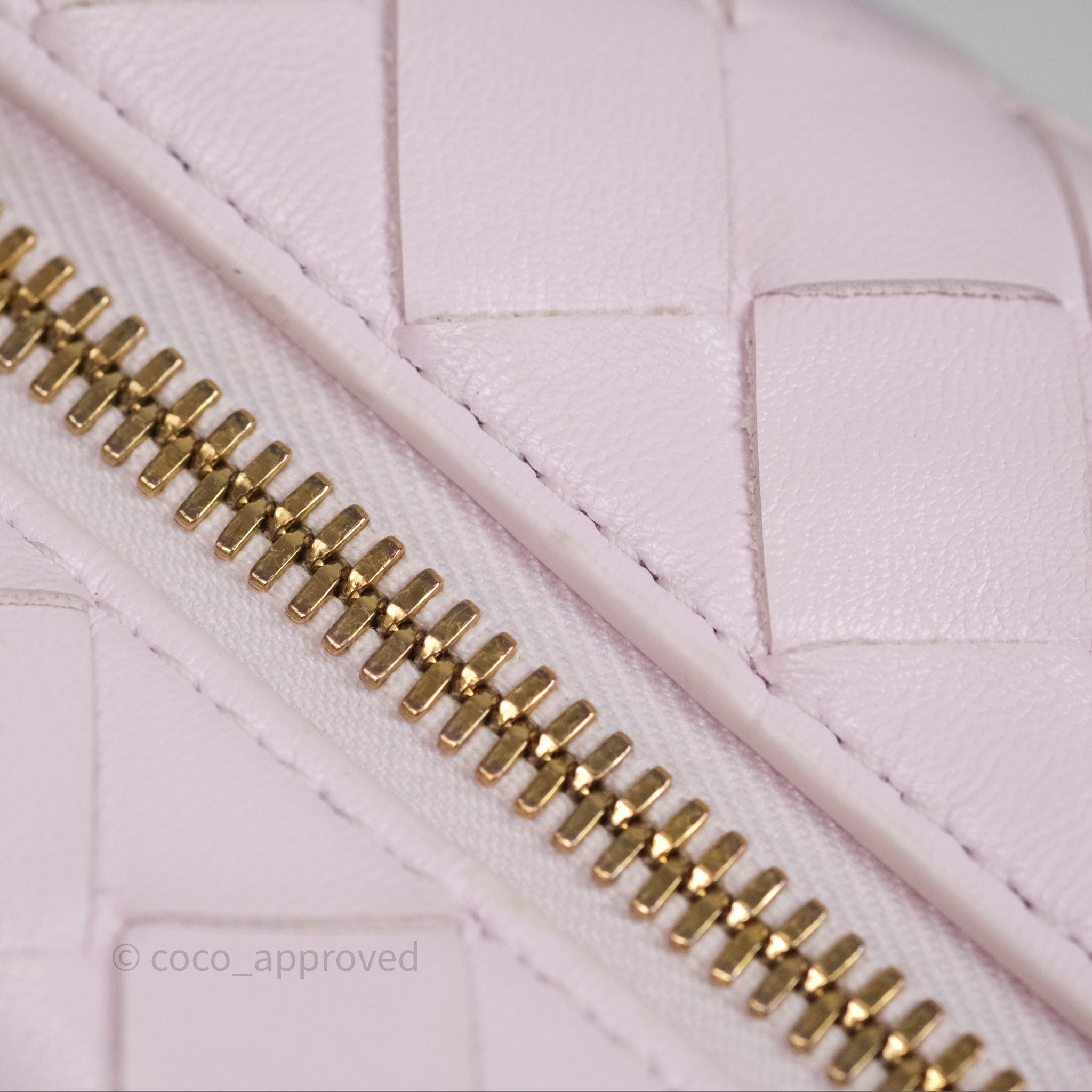 Bottega Veneta Wallace Pink Intrecciato Leather Crossbody Bag with Gold Hardware - Perfect for Women's Fashion, Date Night & Luxury Gift Giving