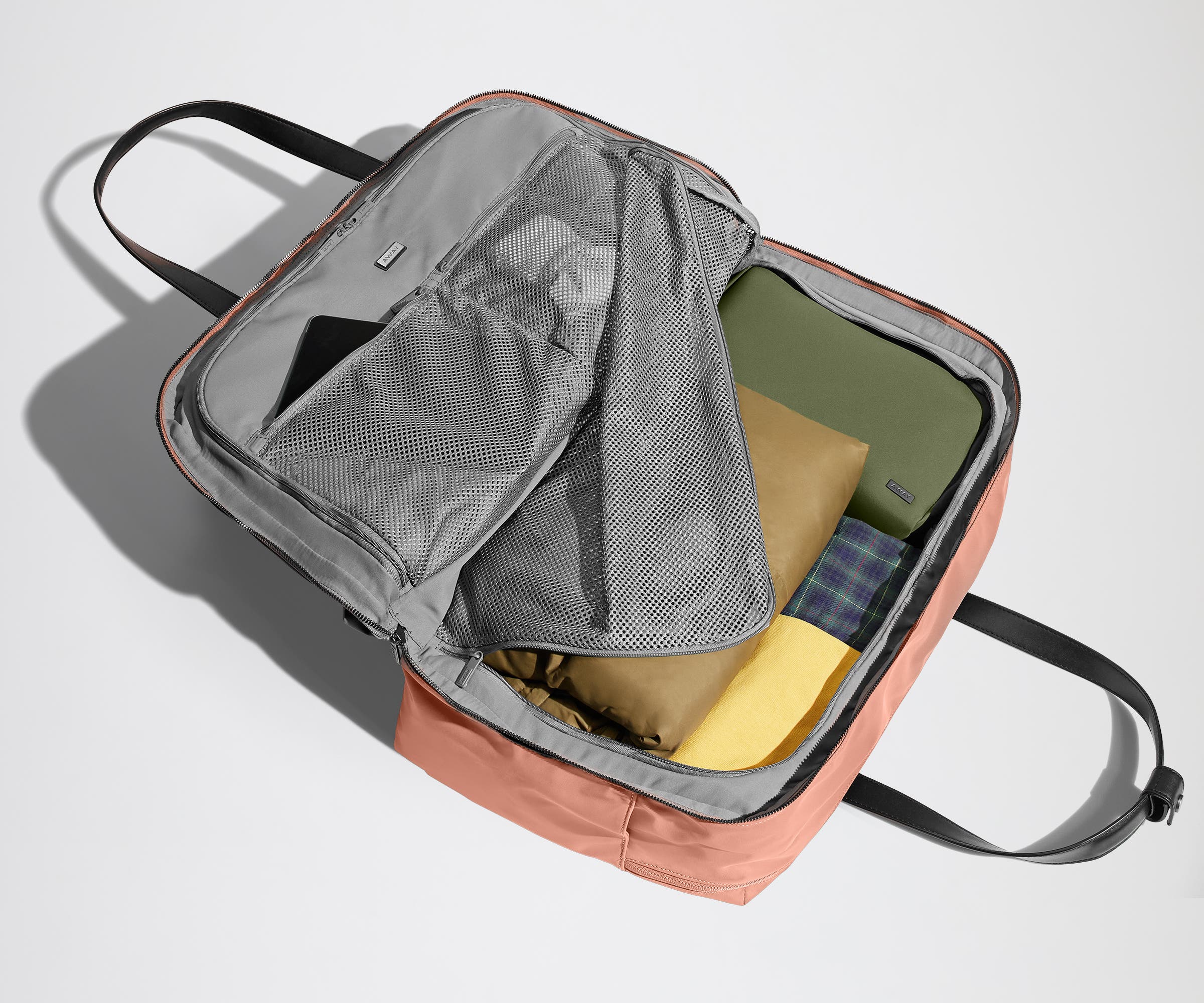 The Weekender Bag in Clay Pink - Stylish & Durable Travel Tote for Women | Perfect for Weekend Getaways, Gym, Work & Beach