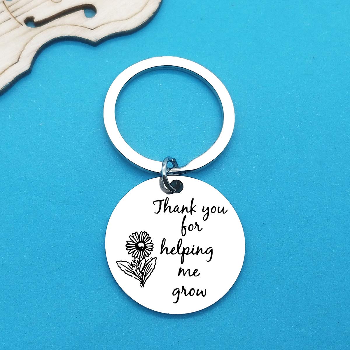 Xiahuyu Teacher Keychain - Thoughtful Teacher Appreciation Gift, Graduation Present, Thank You Gift for Educators - Perfect for Christmas, Birthday & End of Year Celebrations - Ideal for Classroom Gifts, Teacher Recognition & Student Appreciation