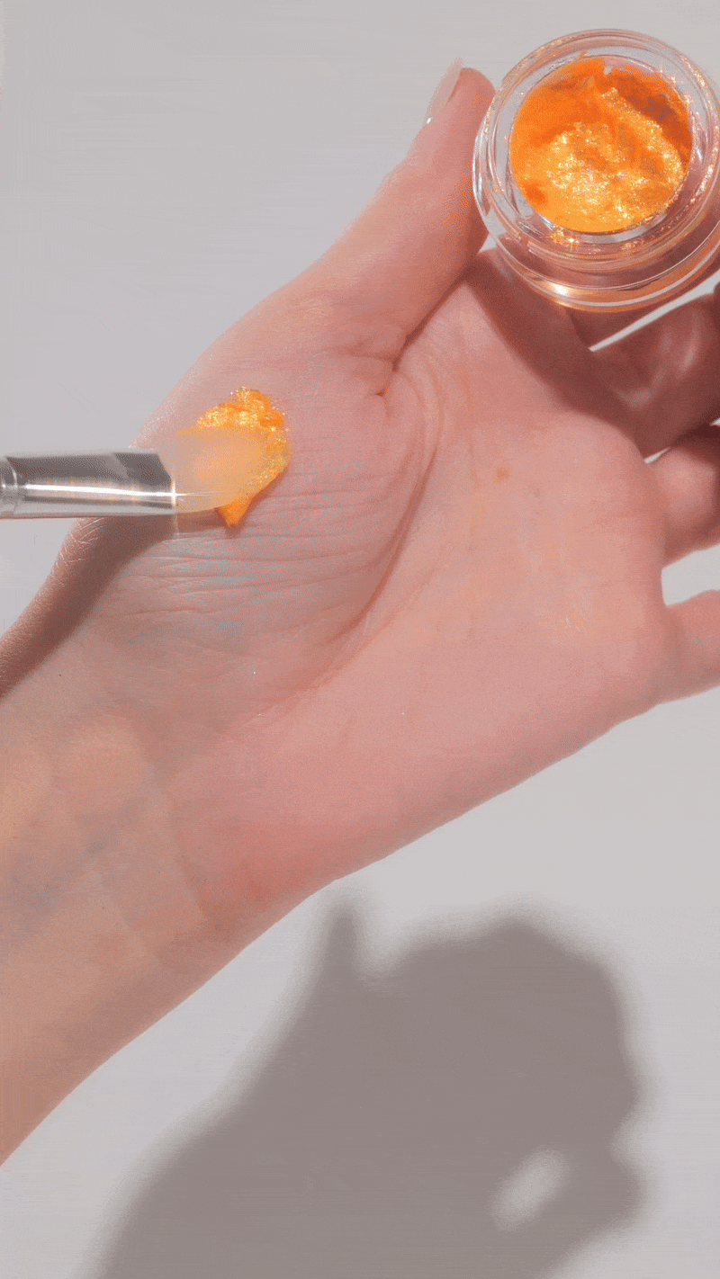 Flame Chroma Flakes Duochrome Pigment - Glisten Cosmetics | Shimmer Makeup for Eyeshadow, Highlighter & Nail Art | Vegan & Cruelty-Free