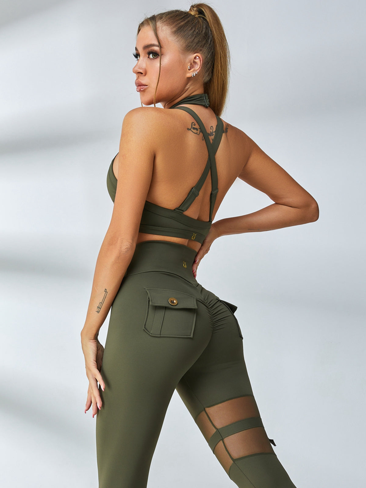 ZASUWA Women's High Waist Cut Out Mesh Pocket Scrunch Butt Lifting Leggings - Gym Workout Yoga Running Fitness Activewear for Women