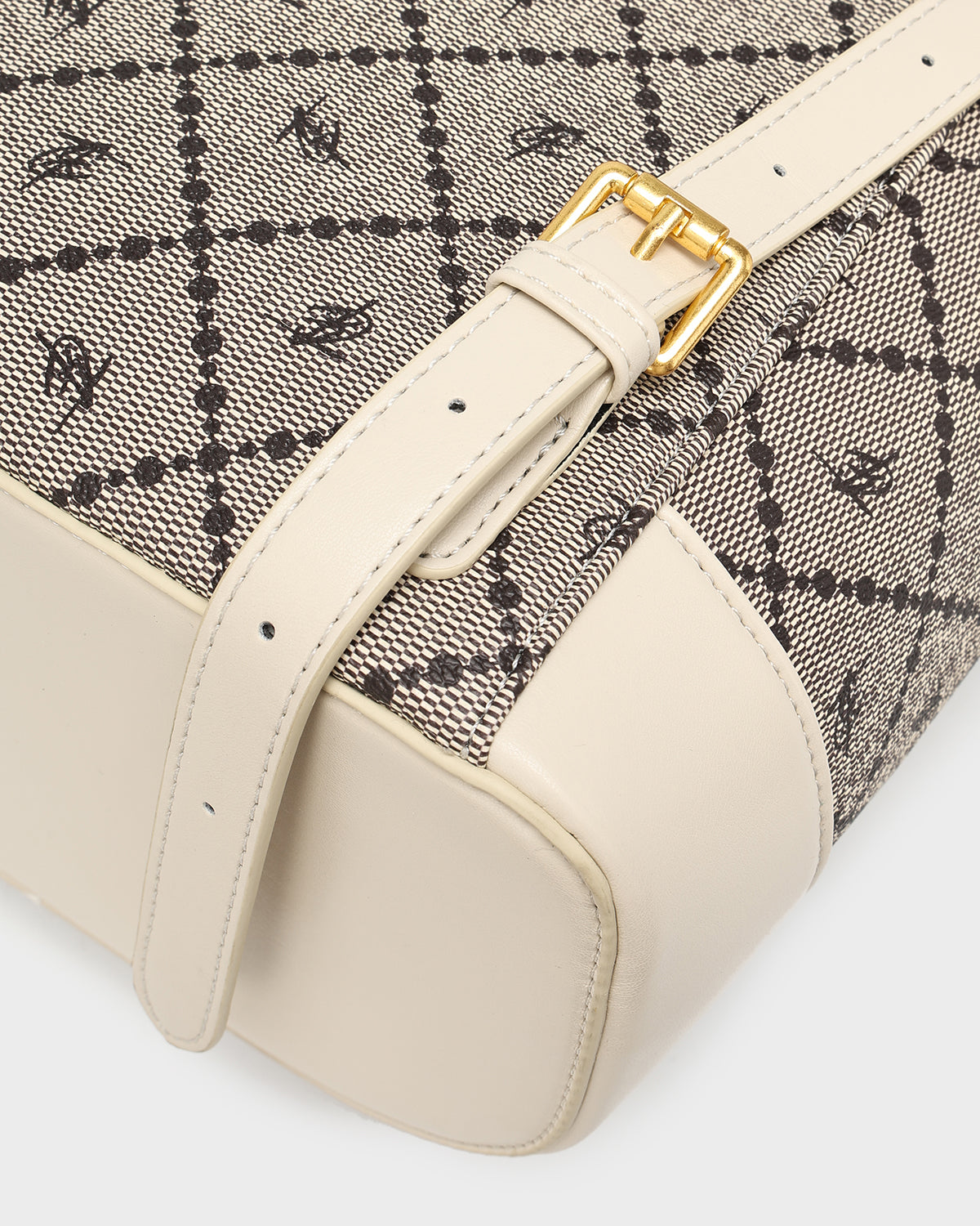 Stylish White Glam Backpack for Women - Trendy Fashion Shoulder Bag for Work, Travel & School | Lightweight Durable Design with Multiple Pockets