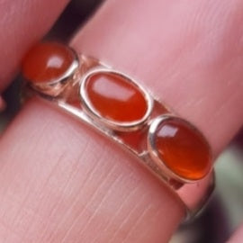 Natural Carnelian Stone Rings for Women - Healing Crystal Jewelry for Energy & Confidence - Perfect for Meditation, Yoga & Spiritual Gifts