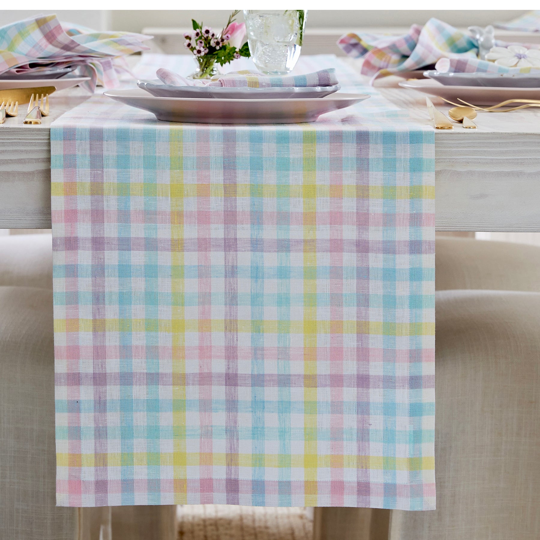 Gingham Table Runner - Cotton Checkered Table Cover for Dining Room Decor, Kitchen Decor, and Party Table Setting