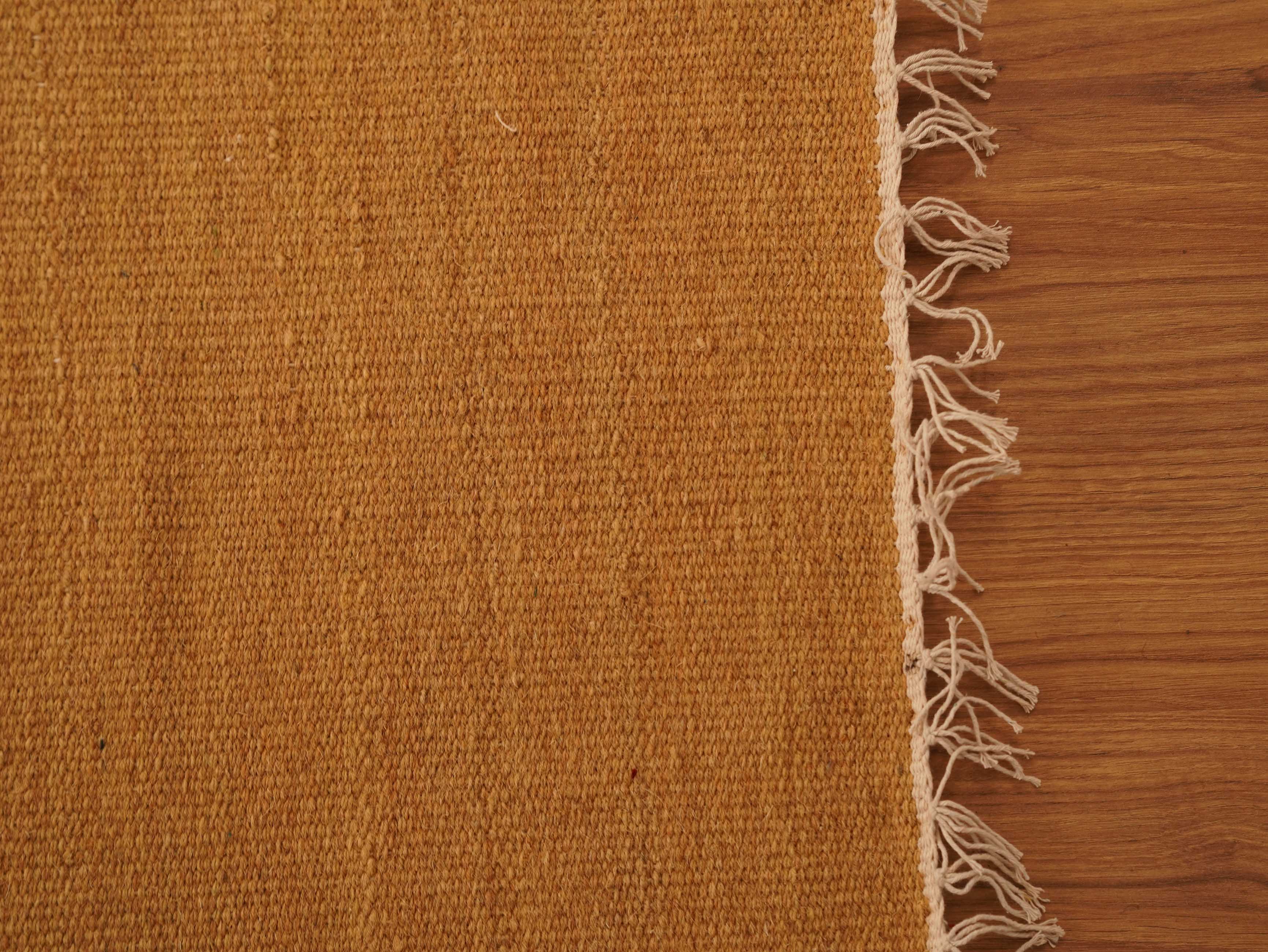 Soft and Cozy Hand Woven Fuzzy Rug - Non-Slip Boho Chic Area Carpet for Living Room, Bedroom, Nursery - Perfect for Home Decor and Warmth