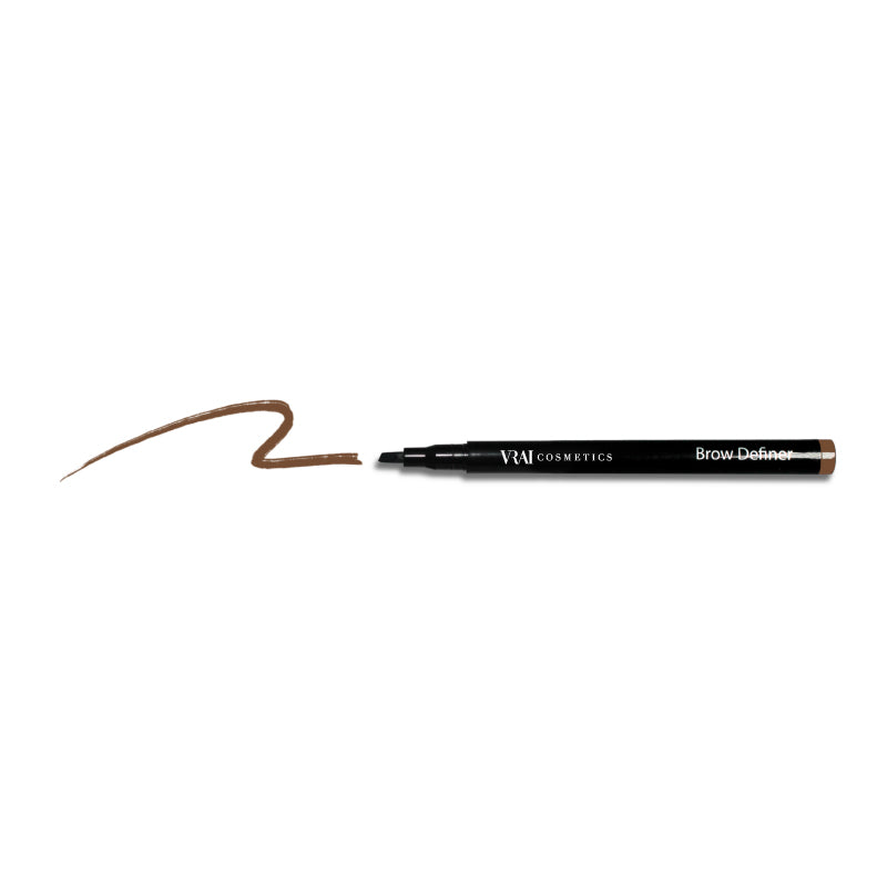 THE BROW DEFINER - Ultra-Precise Eyebrow Pencil for Natural Looking Brows | Perfect for Everyday Makeup & Professional Brow Styling