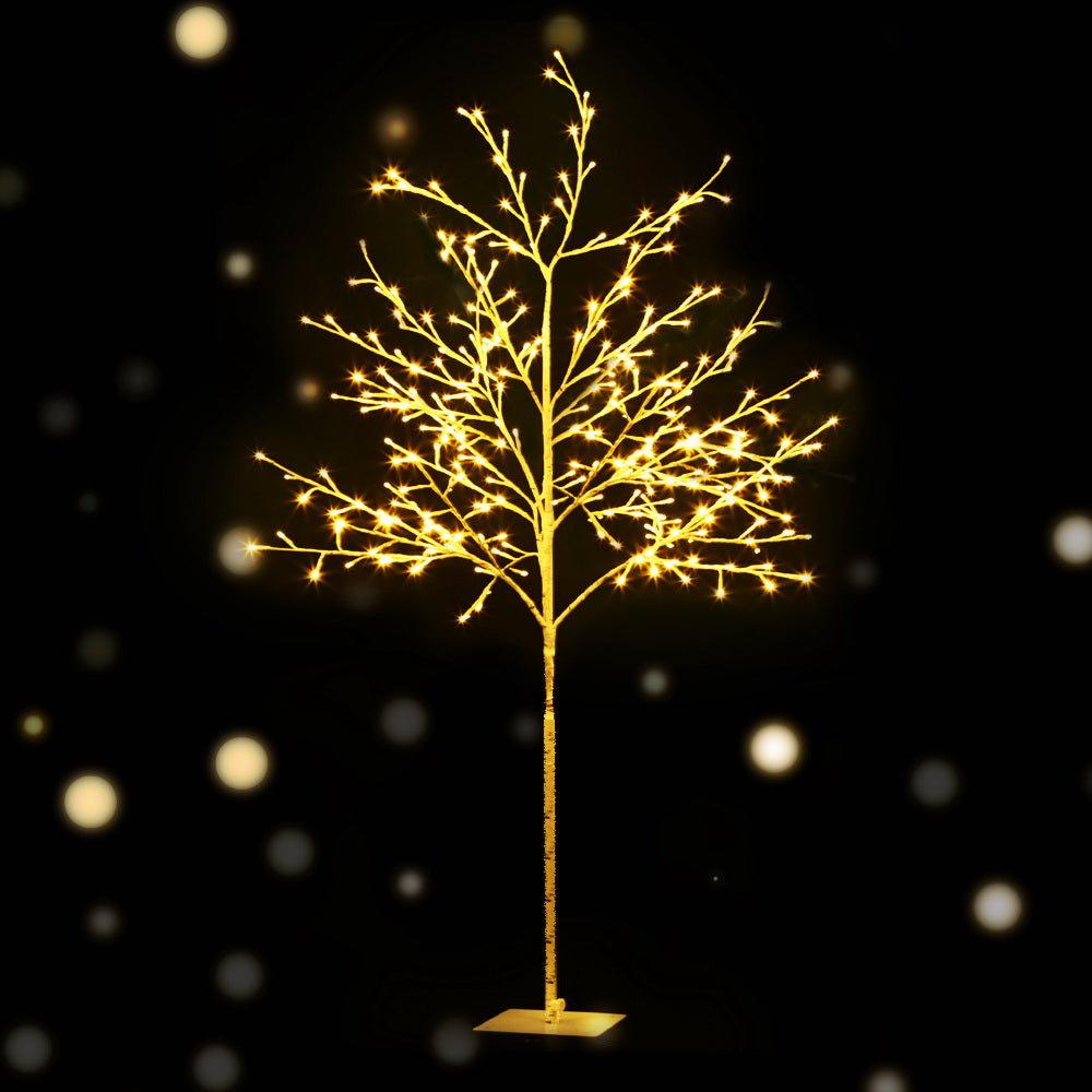1.5M Pre-Lit Christmas Tree with 304 Warm White LED Lights - Perfect for Holiday Home Decor, Office, and Party Festive Lighting