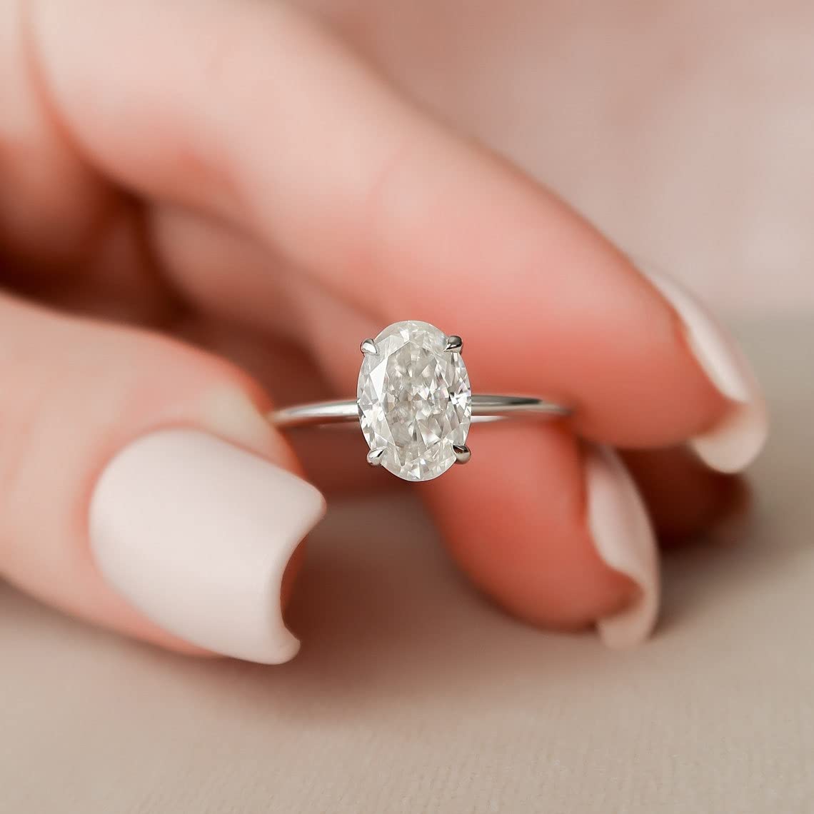 1.5CT Oval Moissanite Engagement Ring in 14K Gold - Perfect for Weddings & Proposals
