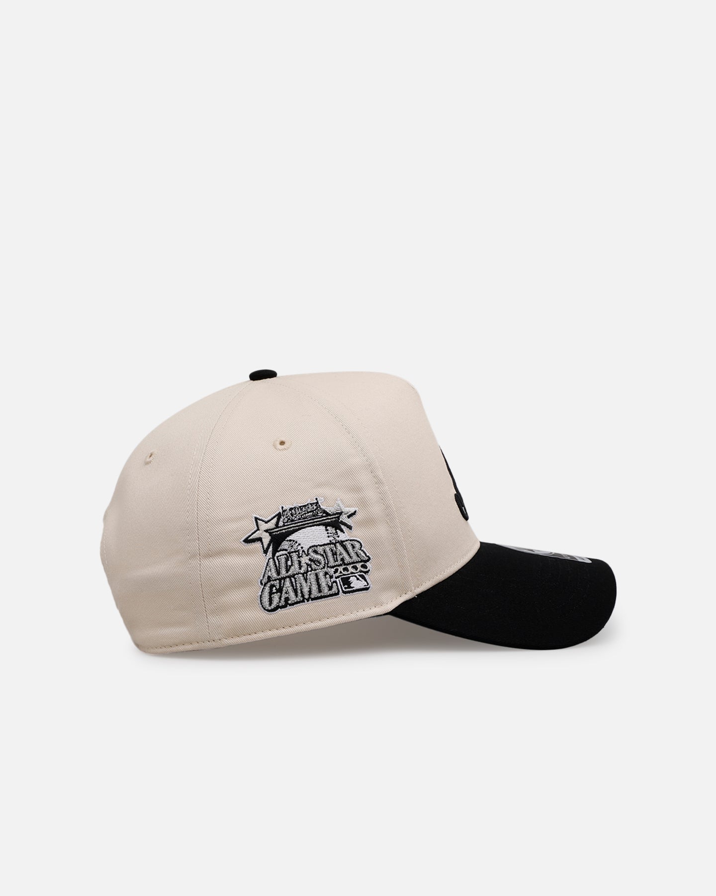 47 Brand Atlanta Braves 'Herringbone' 47 Offside Snapback Hat - Adjustable Natural/Black Baseball Cap for Men & Women - Perfect for Sports Fans, Casual Wear & Outdoor Activities