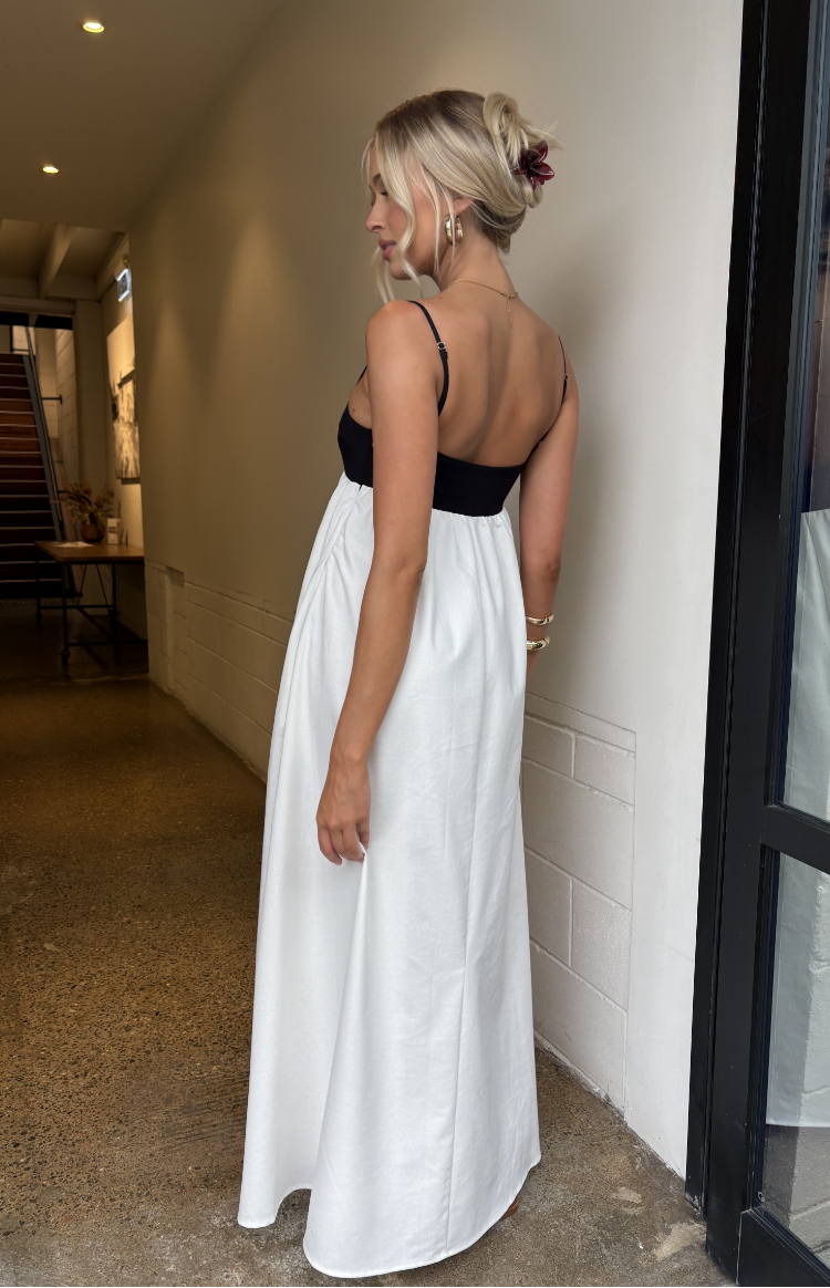 Elegant Akari White Contrast Maxi Dress for Women - Perfect for Summer Beach Vacations, Weddings & Boho Chic Outfits
