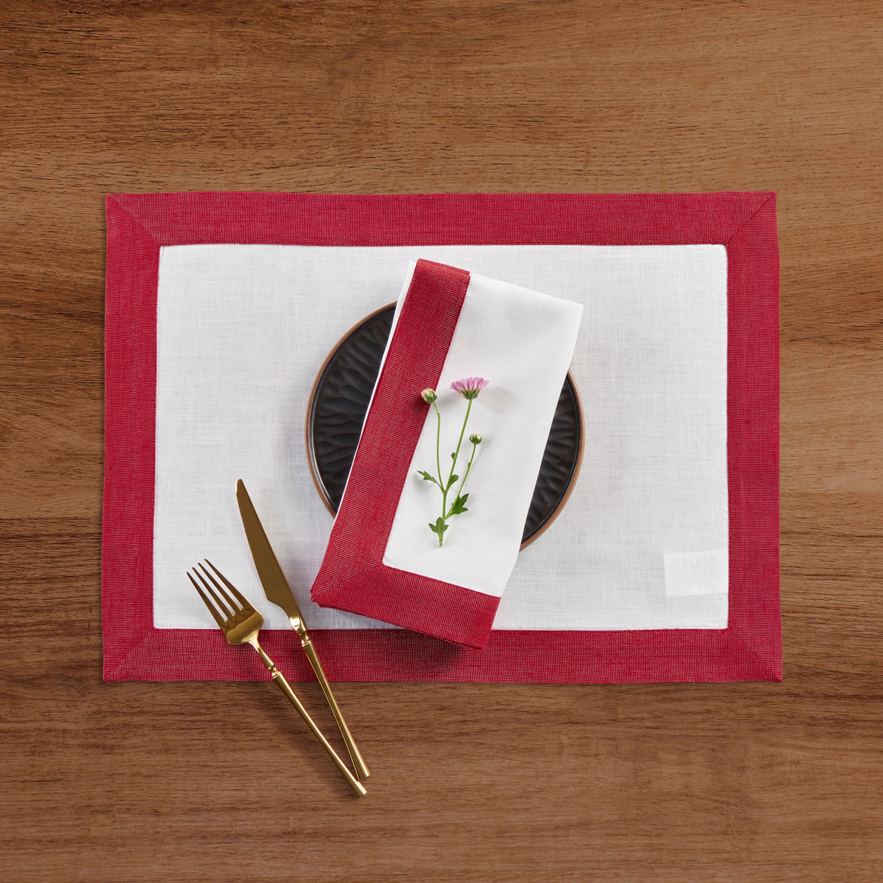 Festive Edge Napkins - Set of 4 Premium Cotton Dinner Napkins for Holiday Parties, Thanksgiving & Christmas Dinner Table Decor - Perfect for Fine Dining & Special Occasions