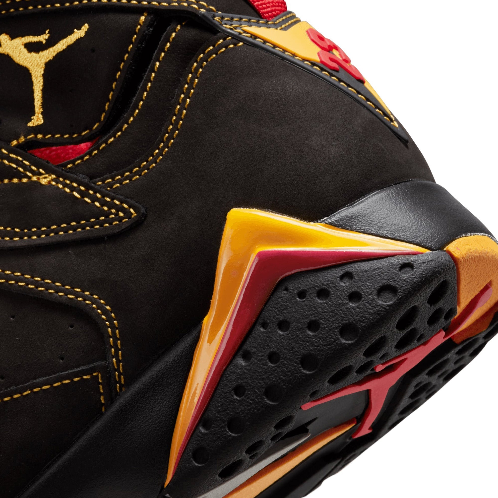 Air Jordan 7 Retro 'Citrus' GS Basketball Shoes for Kids (2022 Release) - Perfect for School, Sports & Casual Wear