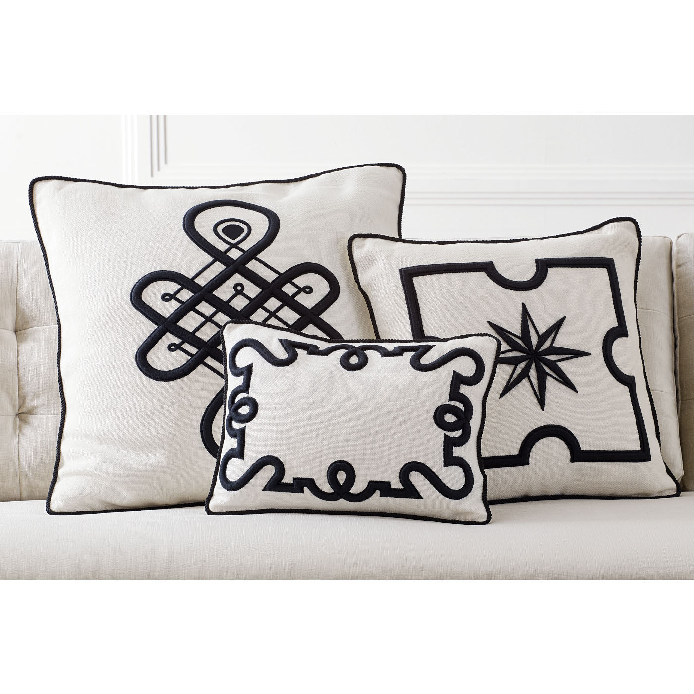 Maxime Emblem Pillow - Soft & Stylish Decorative Throw Pillow for Couch, Bed, Sofa - Perfect for Home Decor, Living Room, Bedroom & Office