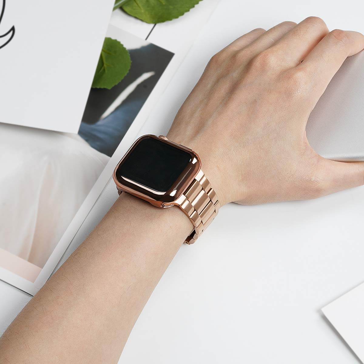 iiteeology Compatible Apple Watch Band 44mm for Series 6/5/4/SE - Premium Stainless Steel Strap with Screen Protector Case (Rose Gold) - Perfect for Workouts, Office & Everyday Wear for Men & Women