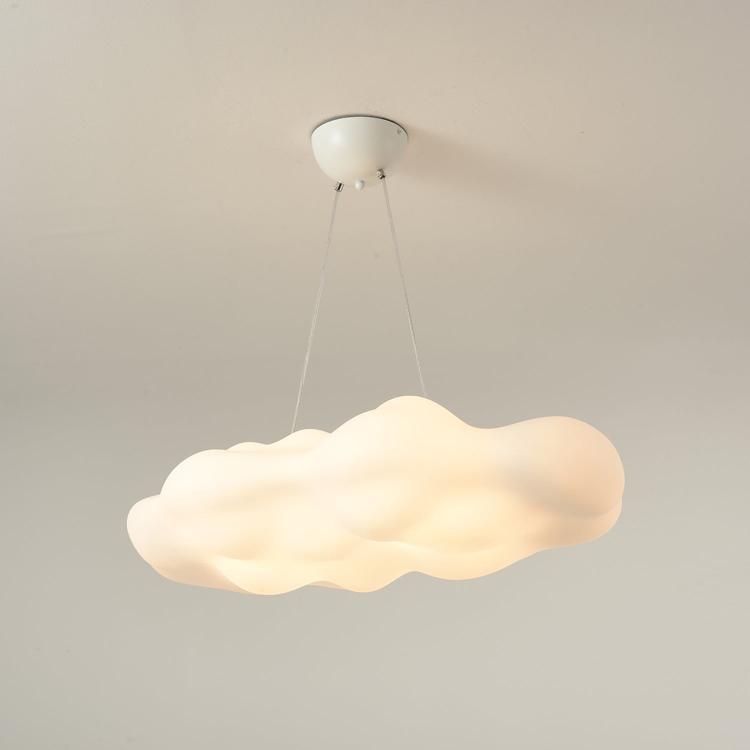 Cloudys Modern Pendant Light - Elegant Hanging Ceiling Lamp for Kitchen Island, Dining Room & Bedroom - Adjustable Height & Dimmable Lighting - Perfect for Home Decor & Interior Design