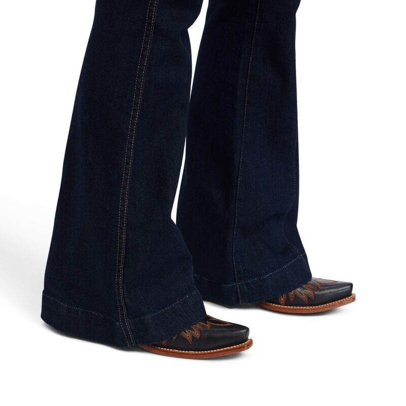 Ariat Women's R.E.A.L. High Rise Alexa Flare Jean - Premium Stretch Denim Bootcut Pants for Riding, Western Fashion & Everyday Comfort