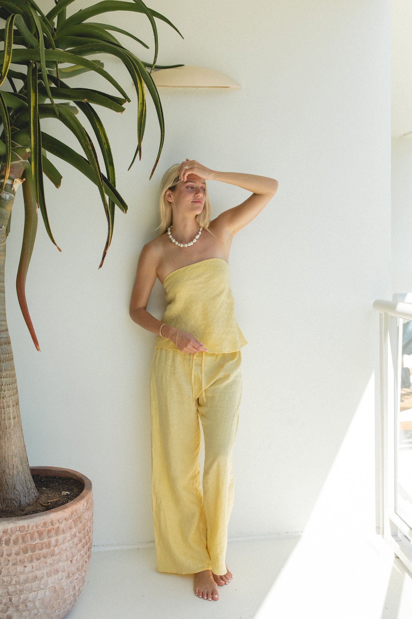 Strapless Linen Top for Women - Breathable Summer Blouse for Beach, Vacation & Casual Outings
