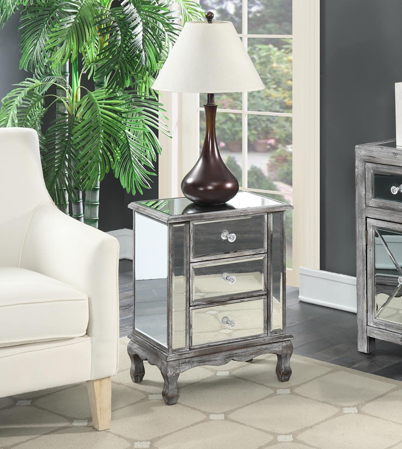Gold Coast Vineyard Mirrored End Table 19