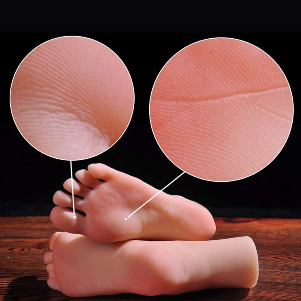 Realistic Silicone Foot Mannequin - Ultra Skin Texture Fetish Model for Art, Photography & Foot Culture - Life-Size Simulation Feet (1 Pair) - Perfect for Display, Photography & Foot Fetish Collectors