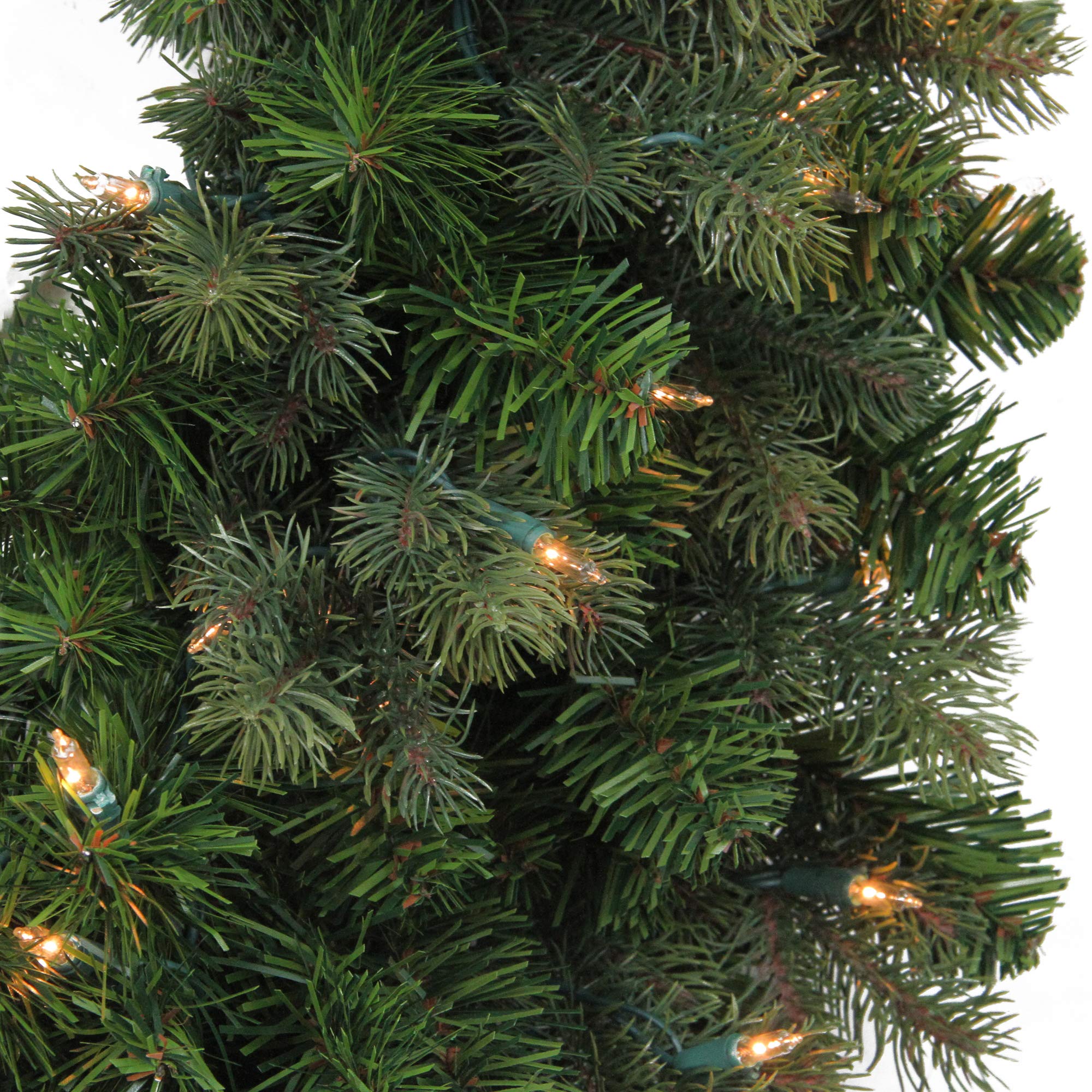 Northlight 36-Inch Pre-Lit Savannah Spruce Artificial Christmas Wreath with Clear Lights - Holiday Home Decor for Front Door, Fireplace & Wall Decorations