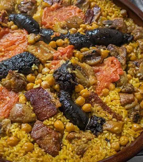 Carmencita Natural Food Coloring 22.05 oz (625g) - All-Natural Saffron Substitute for Paella, Yellow Rice, Risotto & Spanish Dishes | Vegan, Gluten-Free & Non-GMO | Perfect for Home Cooking & Restaurant Use