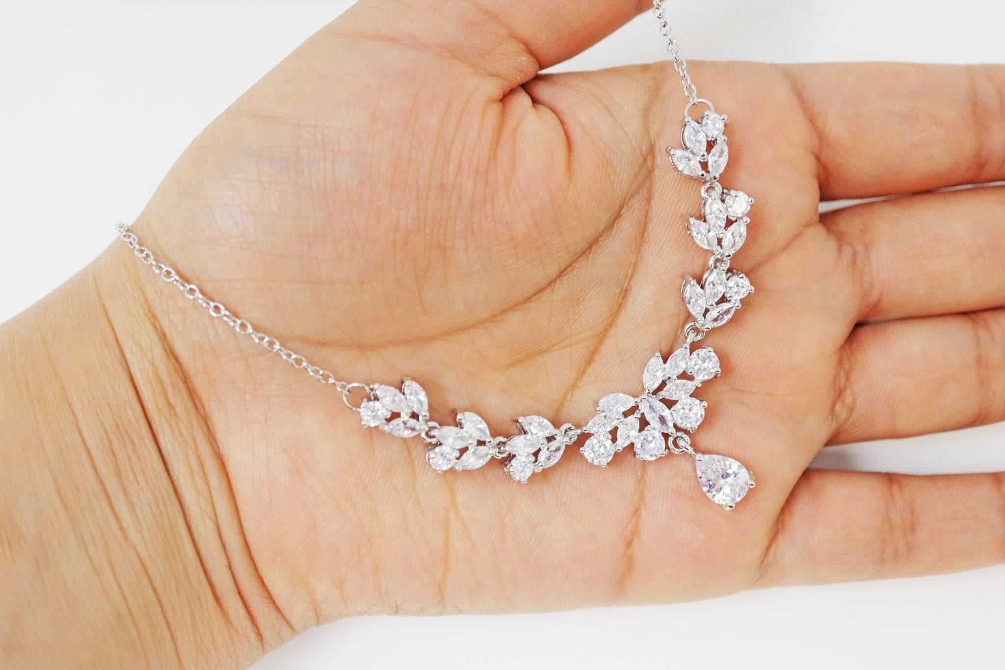 Elegant Cubic Zirconia Minimalist Necklace - Diamond/Crystal Pendant Jewelry for Women | Perfect Bridal Necklace Set, Wedding Jewelry & Statement Piece for Special Occasions