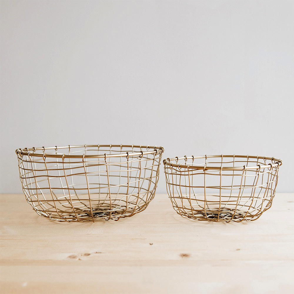 Round Brass Wire Basket - Small Decorative Storage for Bathroom, Kitchen & Office Organization