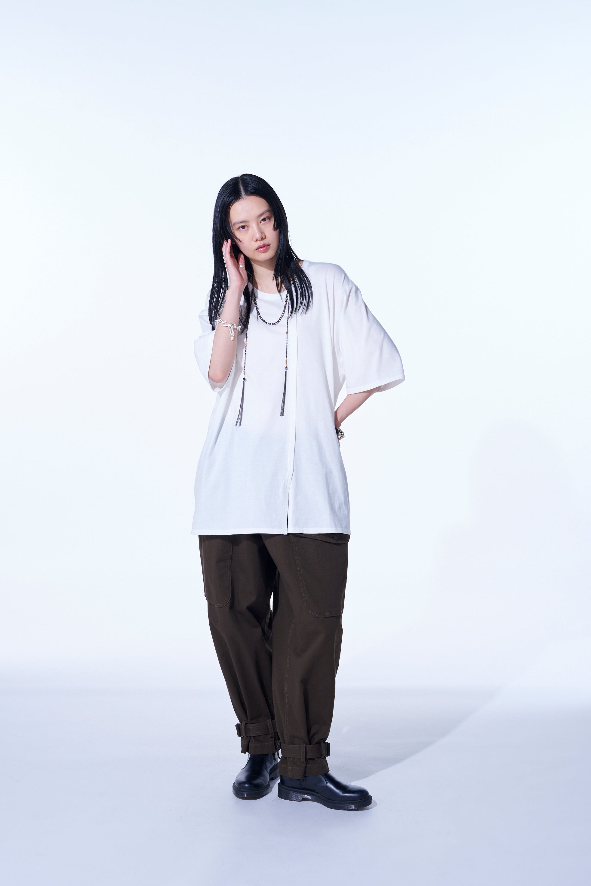 Premium Cotton Jersey Vertically Grafted T-Shirt with Side Hem Slits - Soft Breathable Tee for Casual Wear & Street Style Outfits