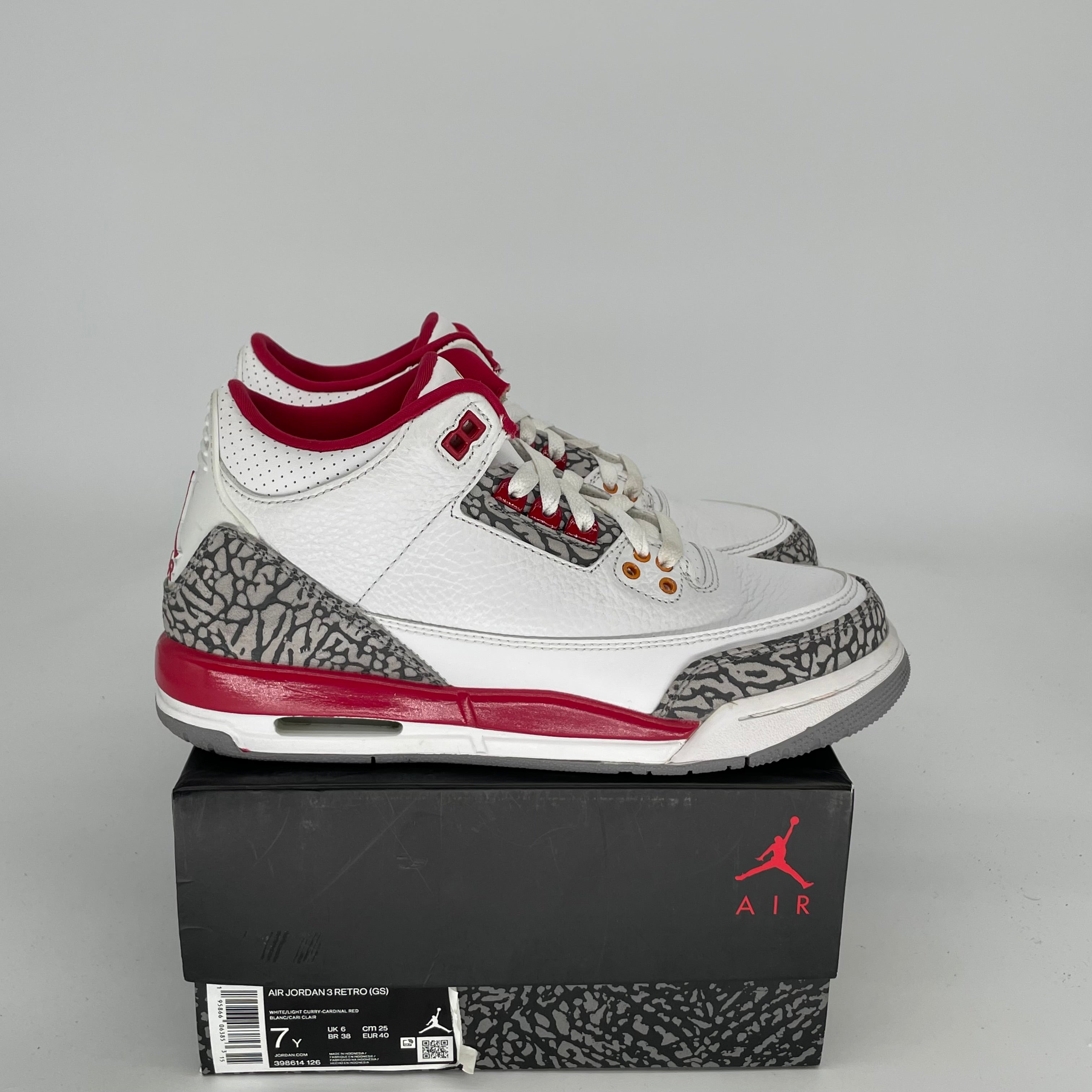 AIR JORDAN 3 Cardinal Red Sneakers - Size 7Y (398614-126) - Men's Basketball Shoes for Court & Casual Wear