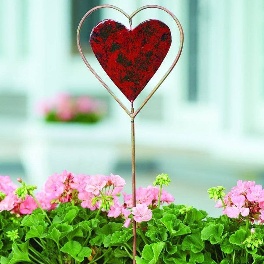 Red Heart Disc Garden Stake - Decorative Metal Yard Art for Outdoor Decor, Valentine's Day Gift, and Garden Landscaping | Perfect for Flower Beds, Patios, and Backyard Decorations