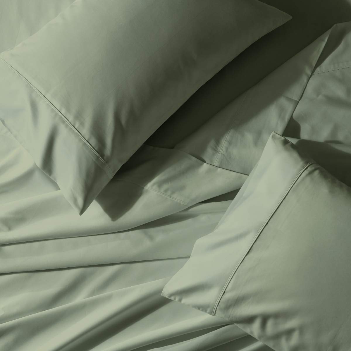 Premium 650 Thread Count Cotton Blend King/California King Waterbed Sheet Set - Wrinkle Resistant, Sage Green - Perfect for Comfortable Sleep & Luxury Bedding in Master Bedrooms
