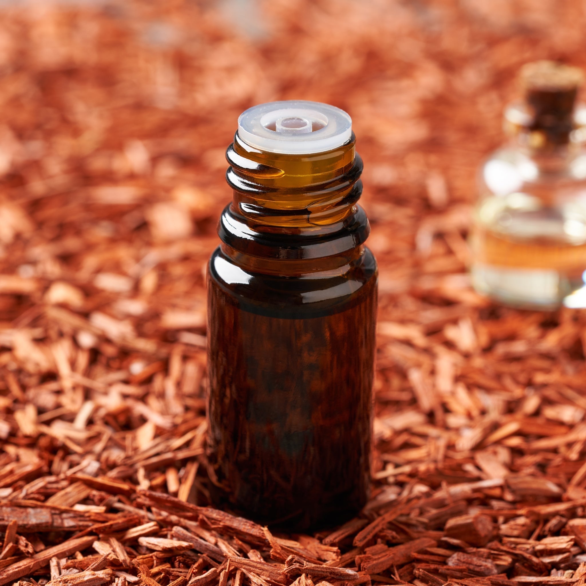 Premium Sandalwood Essential Oil for Aromatherapy, Massage & Relaxation - 100% Pure & Natural Fragrance Oil for Diffusers, Candles & DIY Skincare