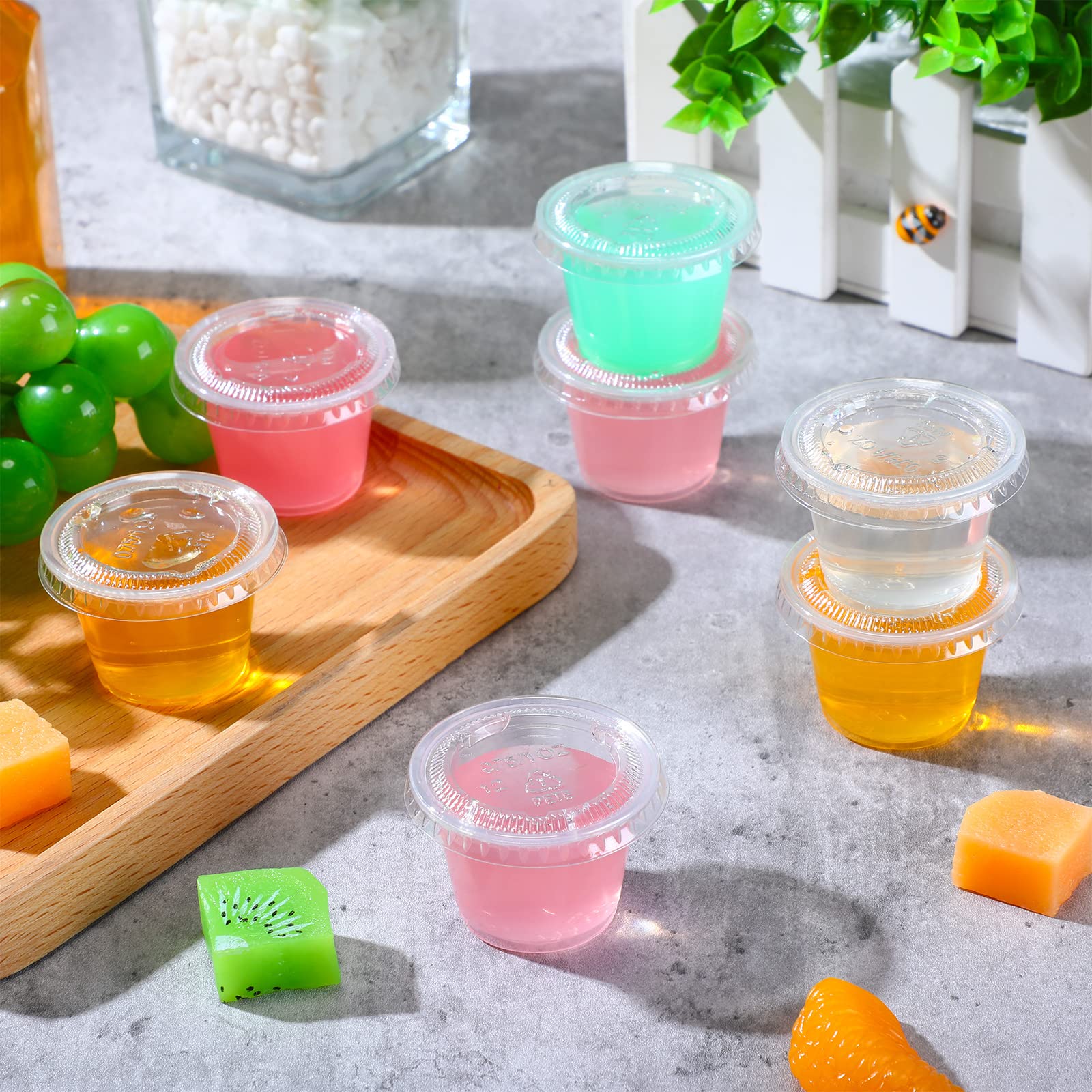 Macarrie 1000-Pack 1 oz Disposable Plastic Food Containers with Lids - Souffle Cups, Sauce Cups & Salad Dressing Containers for Restaurants, Catering, Picnics, Birthday Parties, Weddings & Dinner Events - Perfect for Meal Prep, Condiment Serving & Takeout Portions