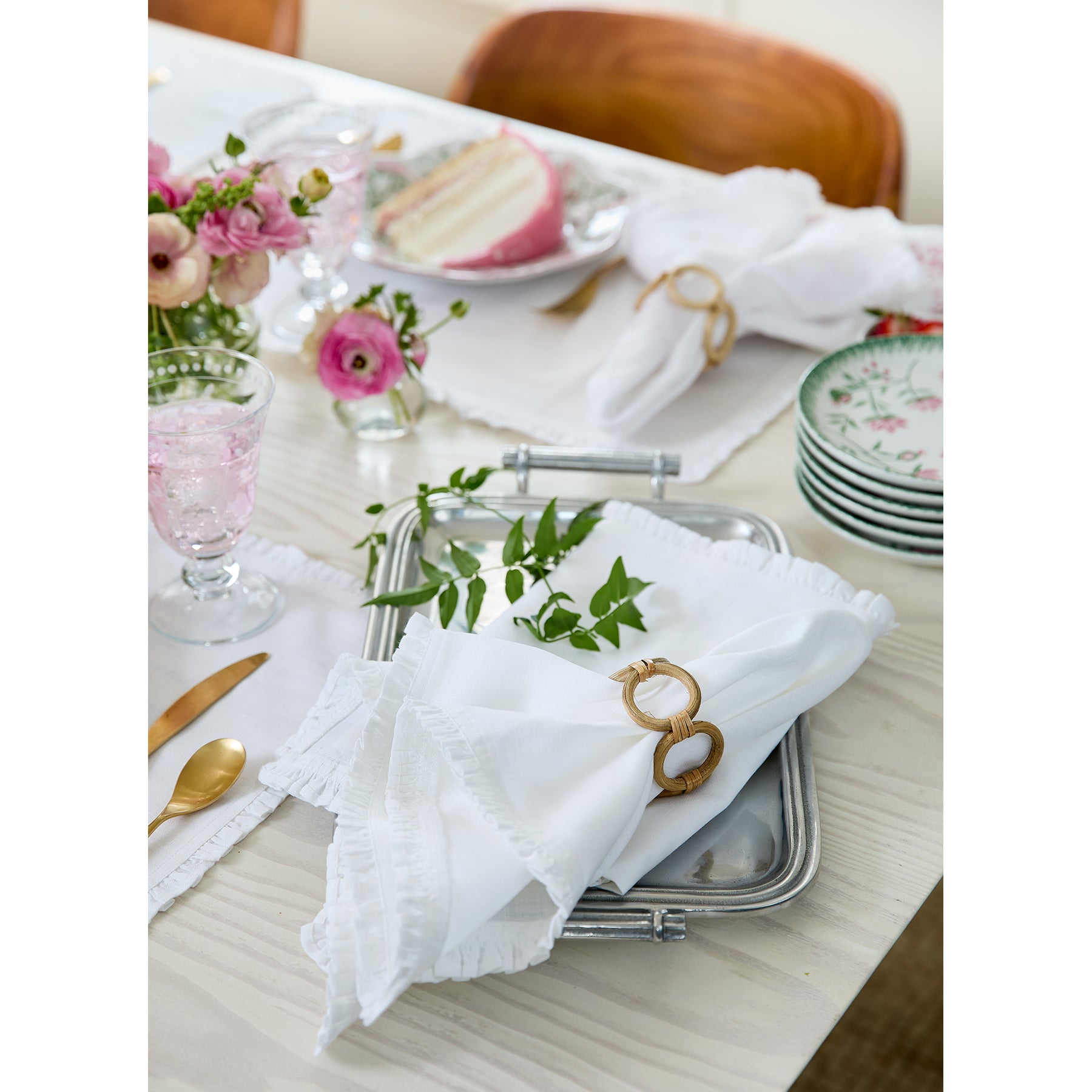 Juliette Ruffled Napkins - Set of 4 Premium Cotton Dinner Napkins for Formal Dining & Special Occasions