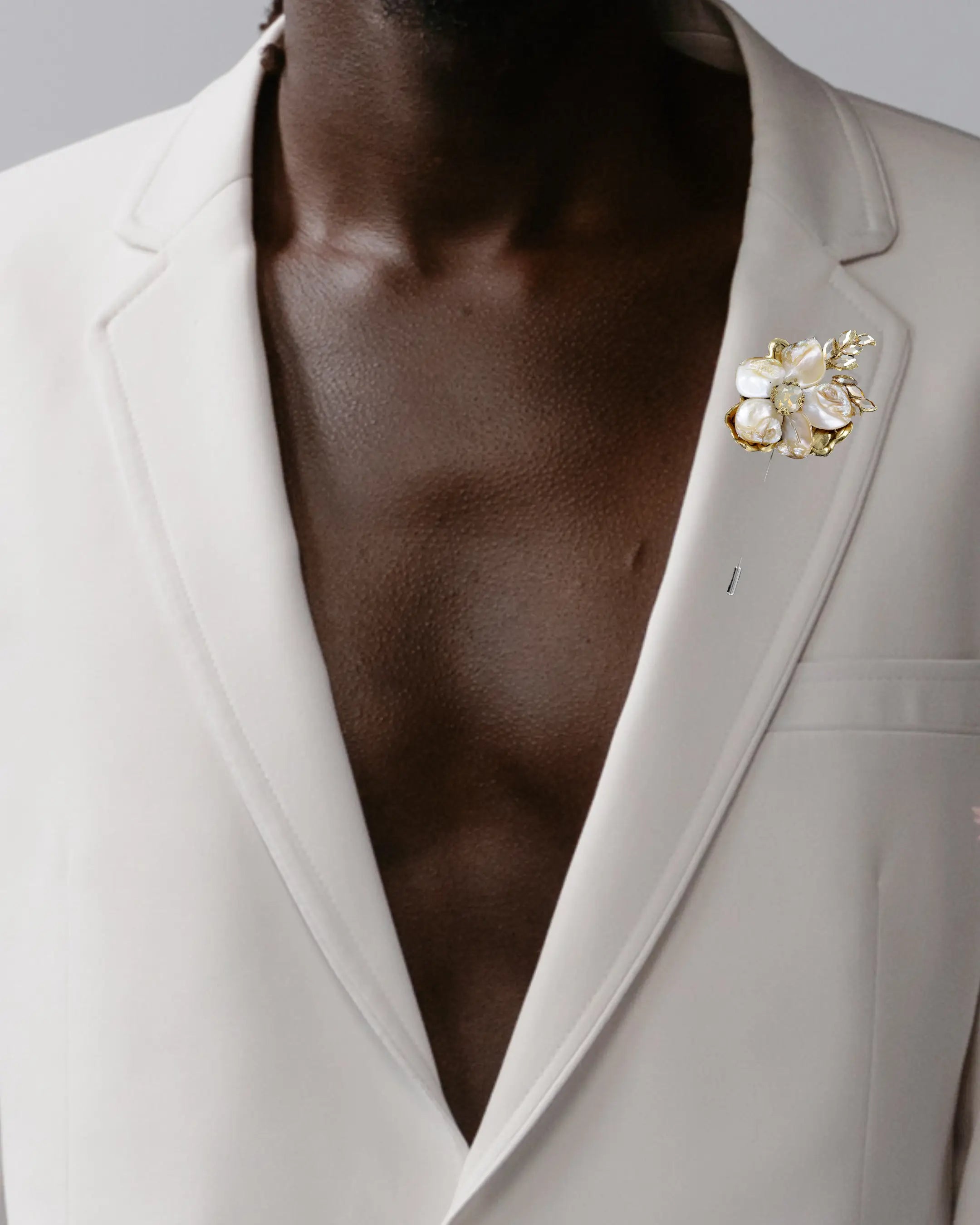 Duke Lapel Pin - Elegant & Durable Lapel Pin for Men & Women - Perfect for Graduation, Weddings & Formal Events