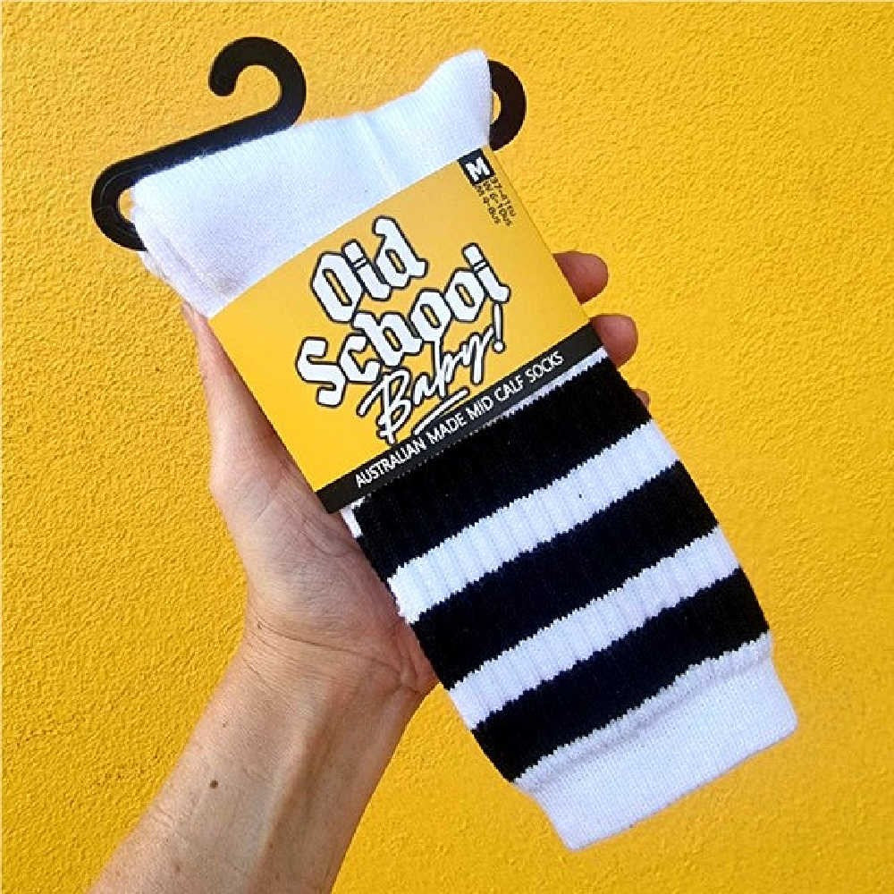 Vintage Cool Cats Socks for Men & Women - Retro Cartoon Animal Crew Socks - Perfect for Casual Wear, Gifts, and Cosplay