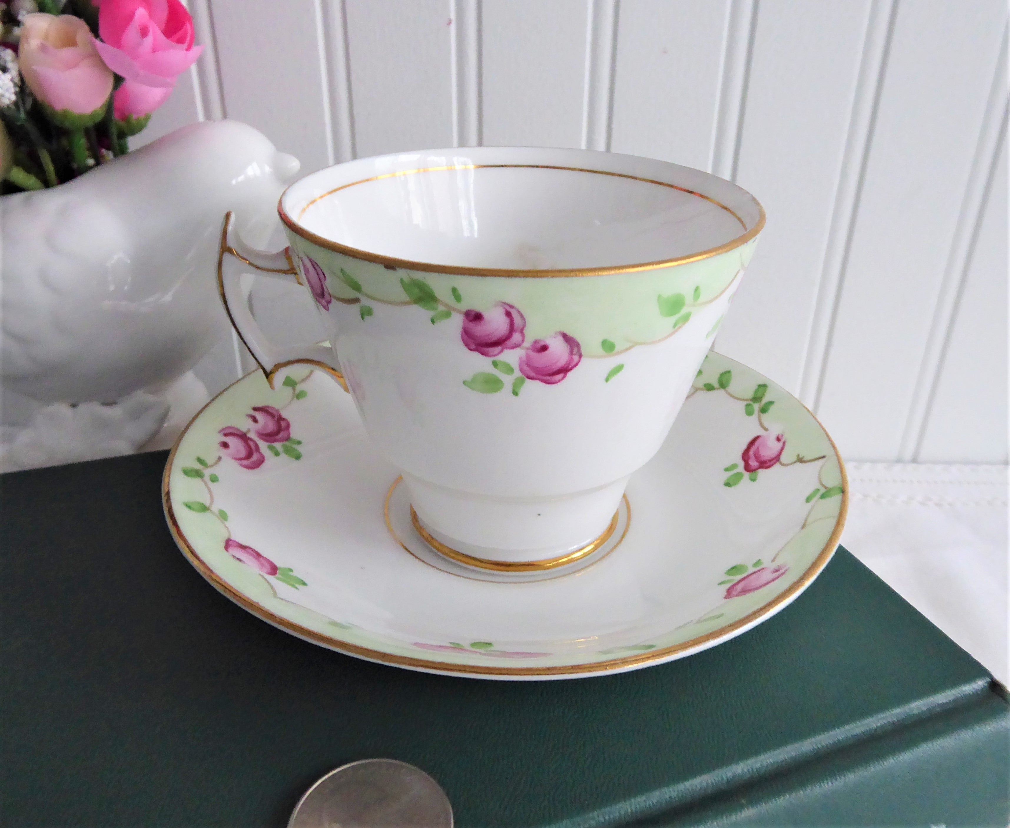 Vintage 1930s Forester England Sweet Rosebud Hand Painted Tea Cup and Saucer Set - Floral Phoenix Design for Afternoon Tea & Collectible Antique China