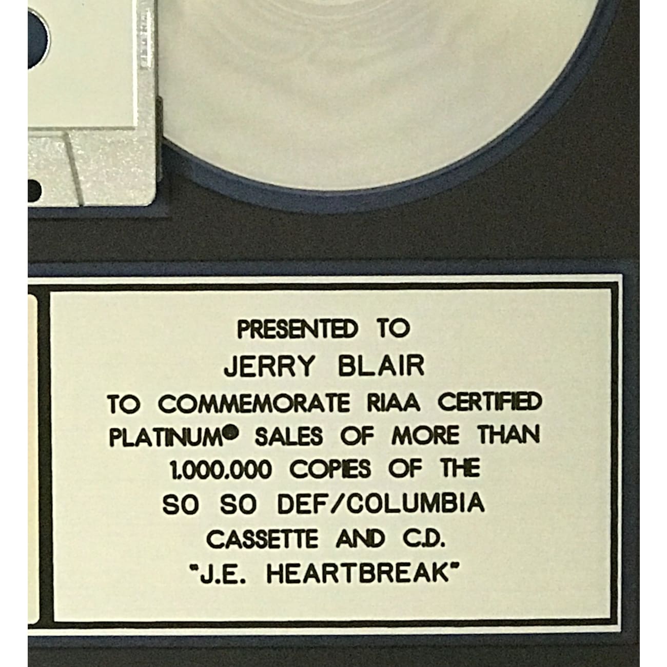 Jagged Edge J.E. Heartbreak RIAA Platinum Album Award - Official Music Collectible for Fans & Display (Perfect for Home Decor, Music Room, or Gift for R&B Lovers)