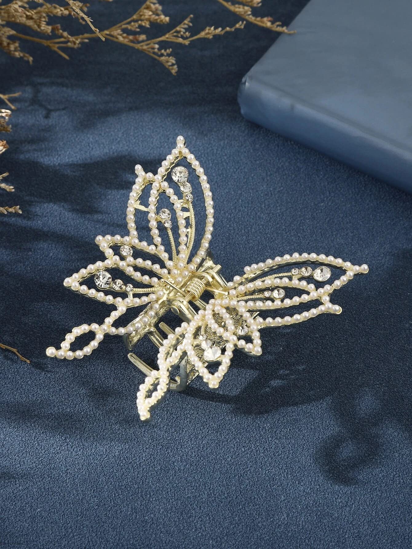 Trendy White Pearl Butterfly Metal Hair Claw Clip - Elegant Hair Accessory for Women & Girls - Perfect for Parties, Weddings & Everyday Use (Pack of 1)