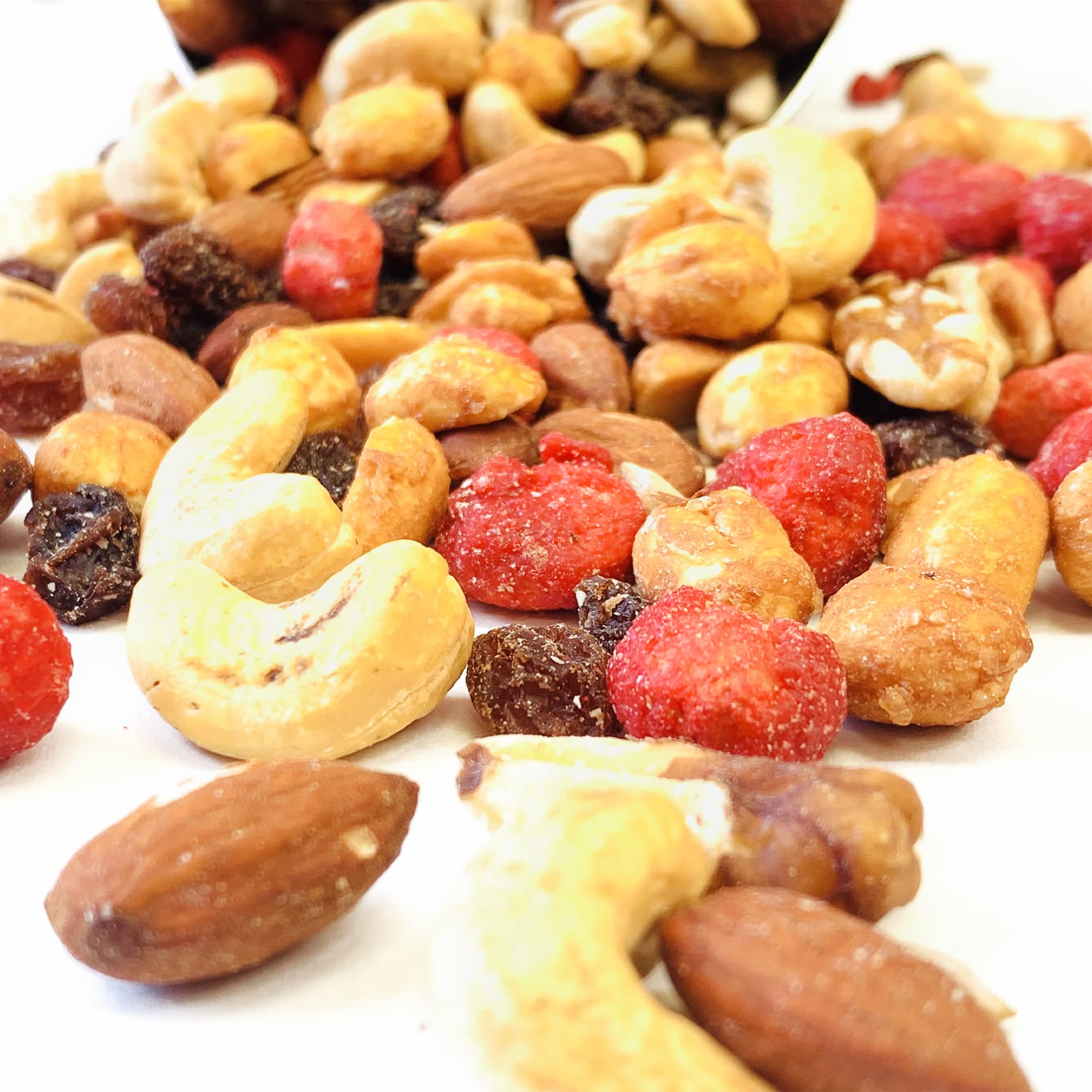 NY SPICE SHOP Super Energy Trail Mix with Mixed Nuts & Dried Fruits - Healthy Snack Packs for Adults & Kids - 3lb Bulk Nut Snacks - Perfect for Hiking, Office & School Lunch