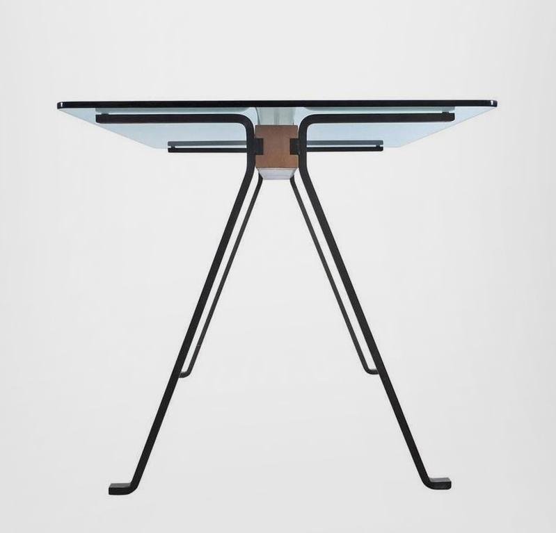 Driade Frate Dining Table - Modern Wooden Dining Room Table for 6, Perfect for Family Gatherings & Dinner Parties