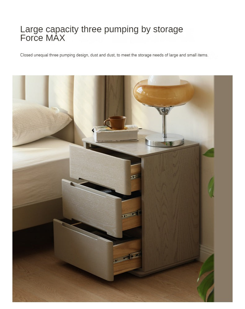 Solid Oak Wood Nightstand with 3 Drawers - Modern Light Luxury Bedside Table for Bedroom, Living Room, or Office