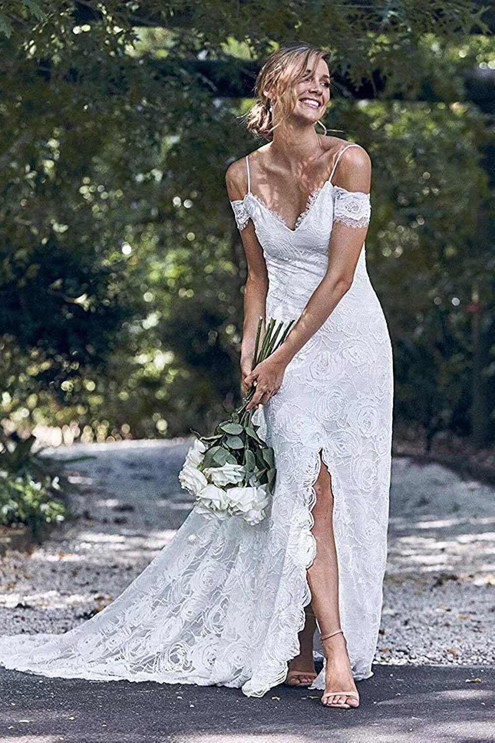 Bohemian Mermaid Wedding Dress Lace Bridal Gown with Pockets - Ivory Beach & Garden Wedding Dress for Outdoor Boho Brides