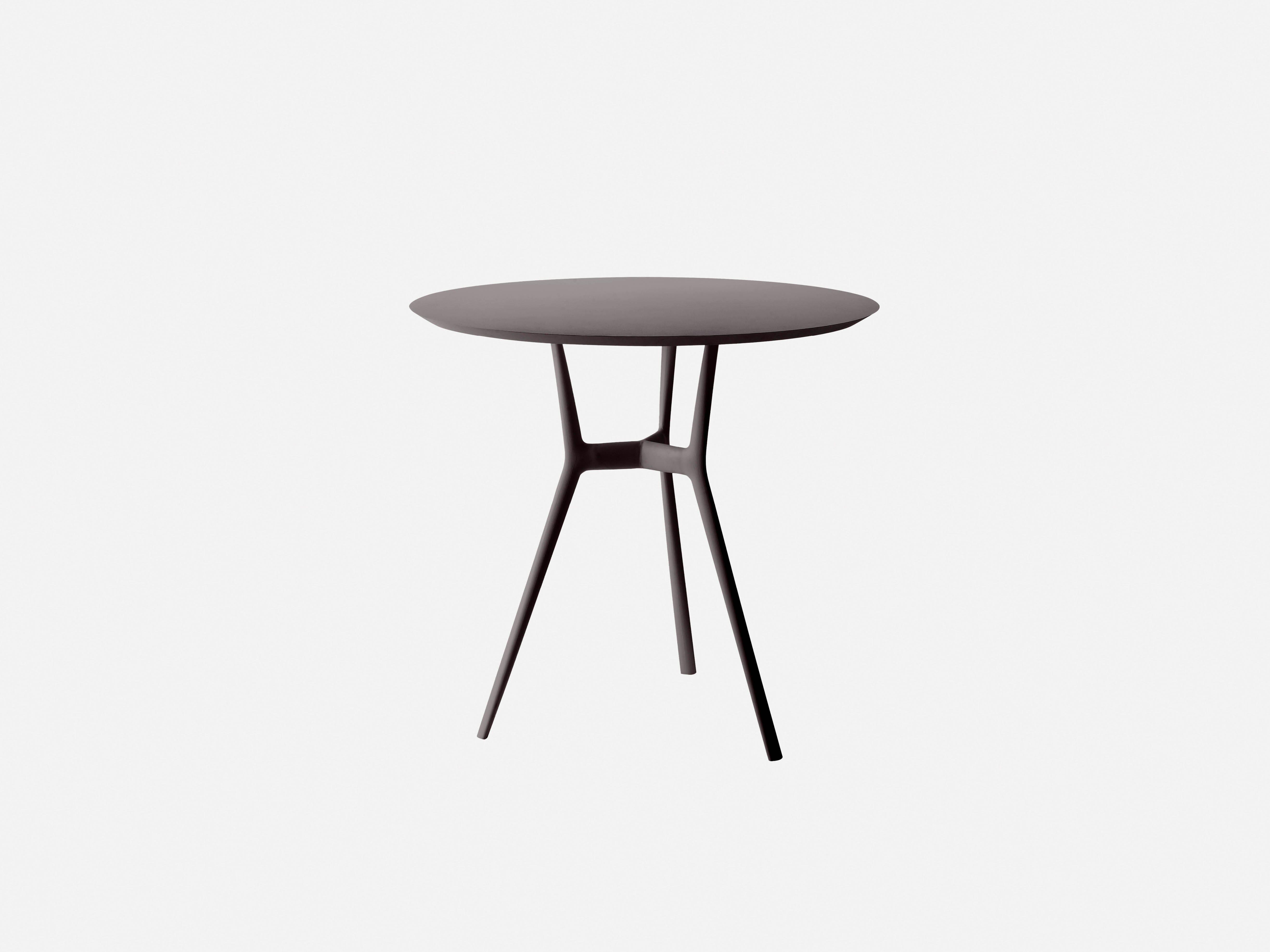 Stylish Branch Bistro Tables for Outdoor Dining - Perfect for Patio, Garden & Restaurant Decor