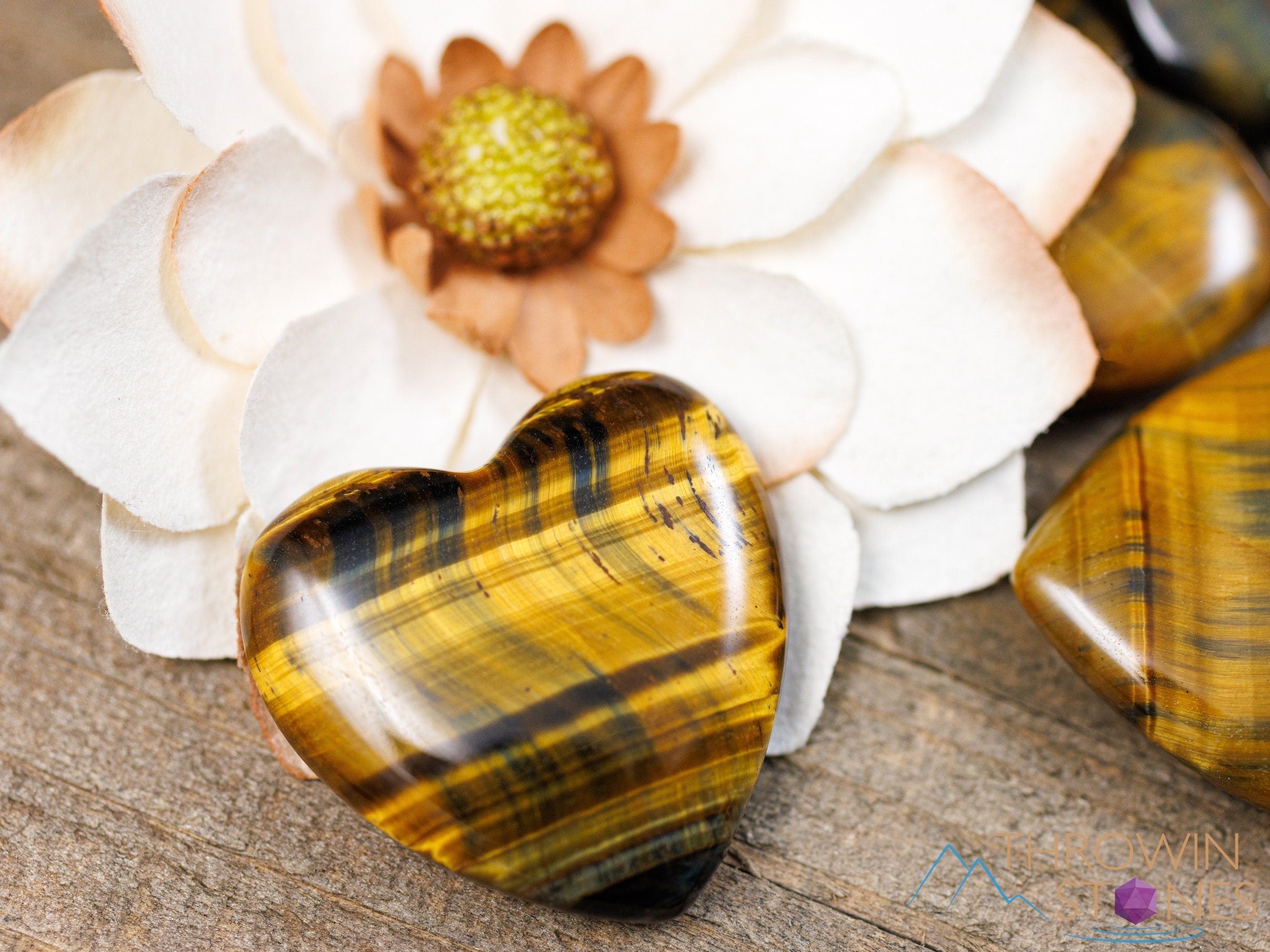 Blue Tigers Eye Crystal Heart - Natural Healing Stone for Self Care, Mom Gift & Home Decor | Spiritual Healing, Meditation & Positive Energy - Perfect for Bedroom, Office & Yoga Space