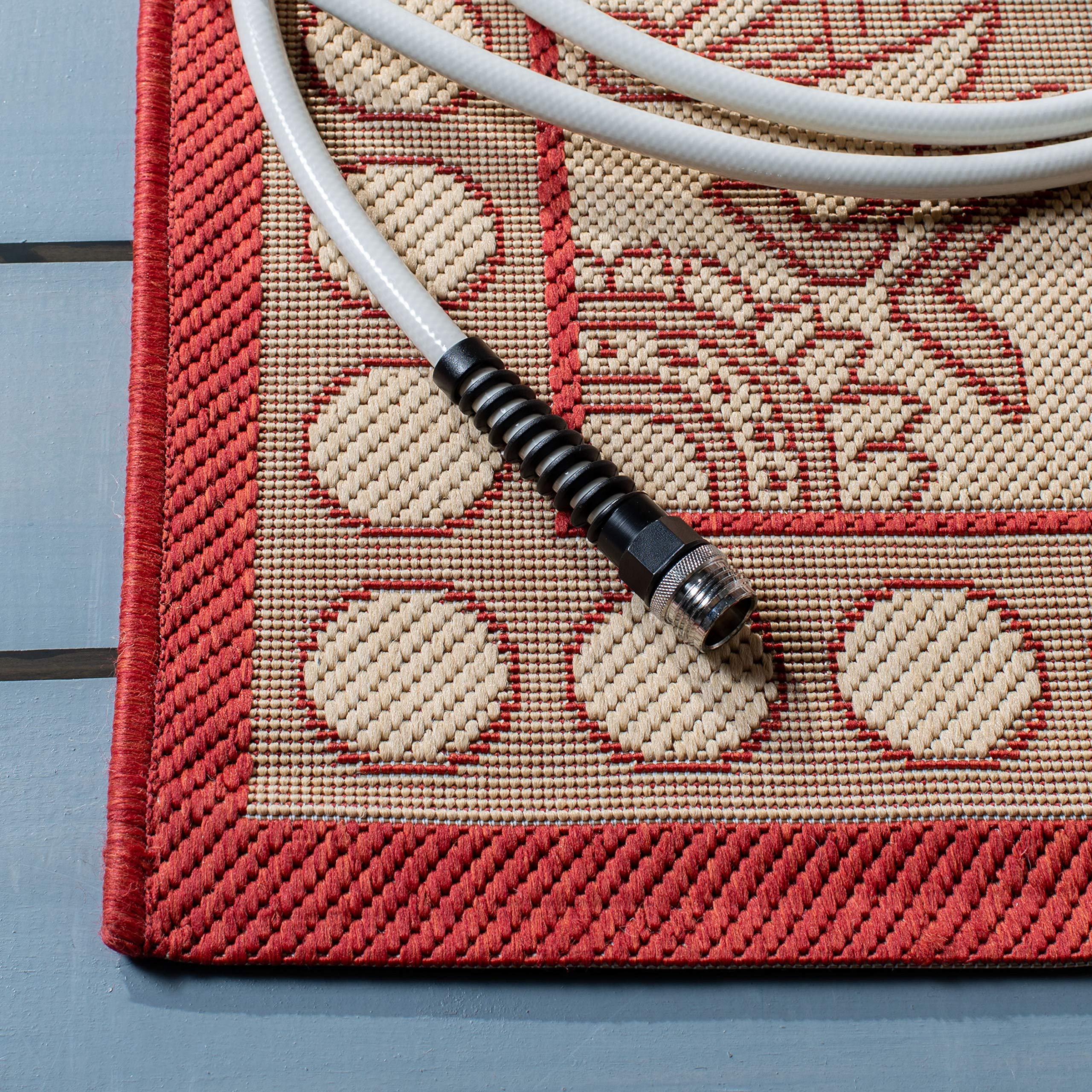 SAFAVIEH Courtyard Collection Runner Rug - 2'3