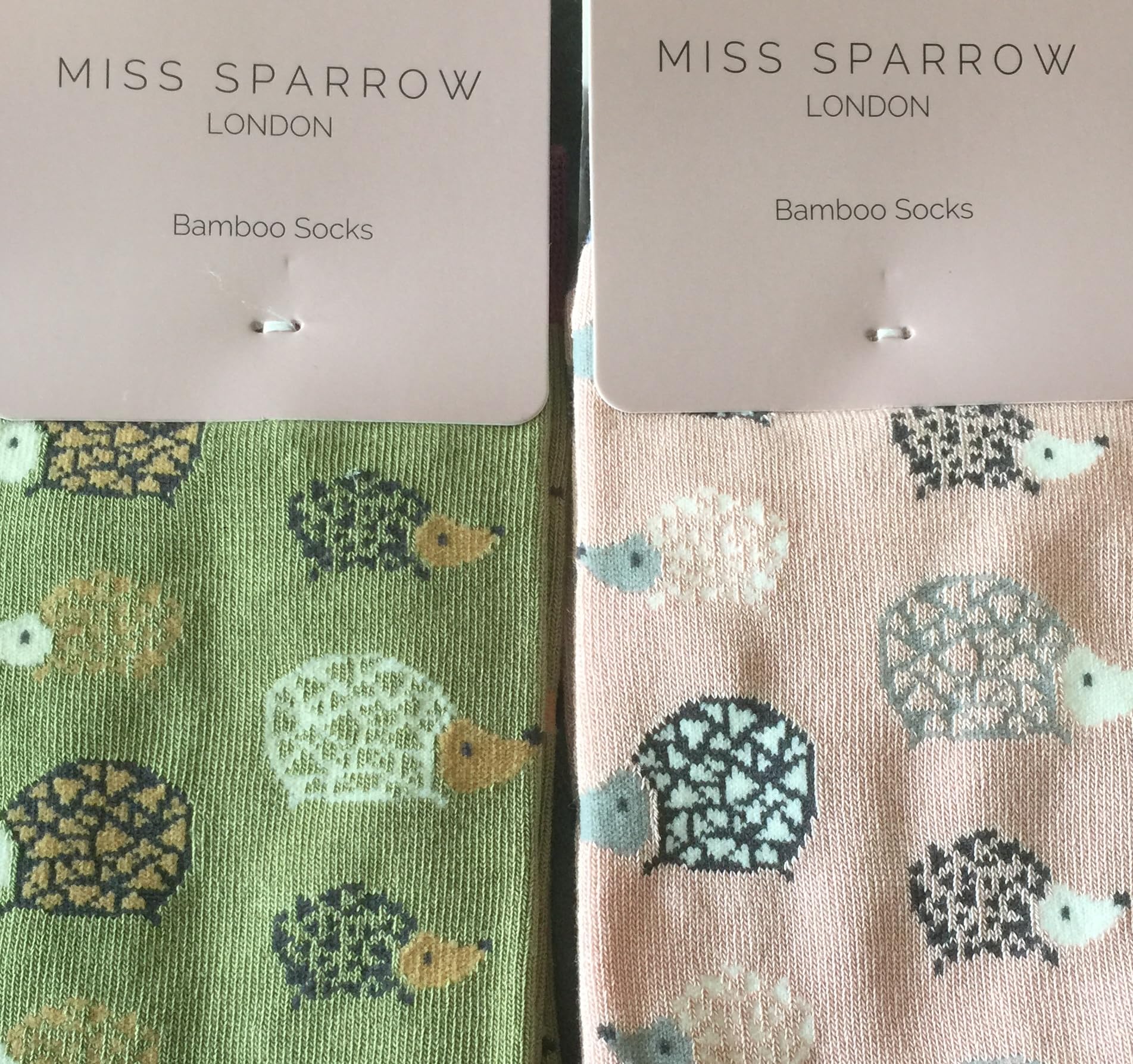 Cute Hedgehog Pattern Women's Socks - 2 Pairs Pack (Green & Pink) - Soft Comfortable Socks for Casual Wear, Gifts & Everyday Use