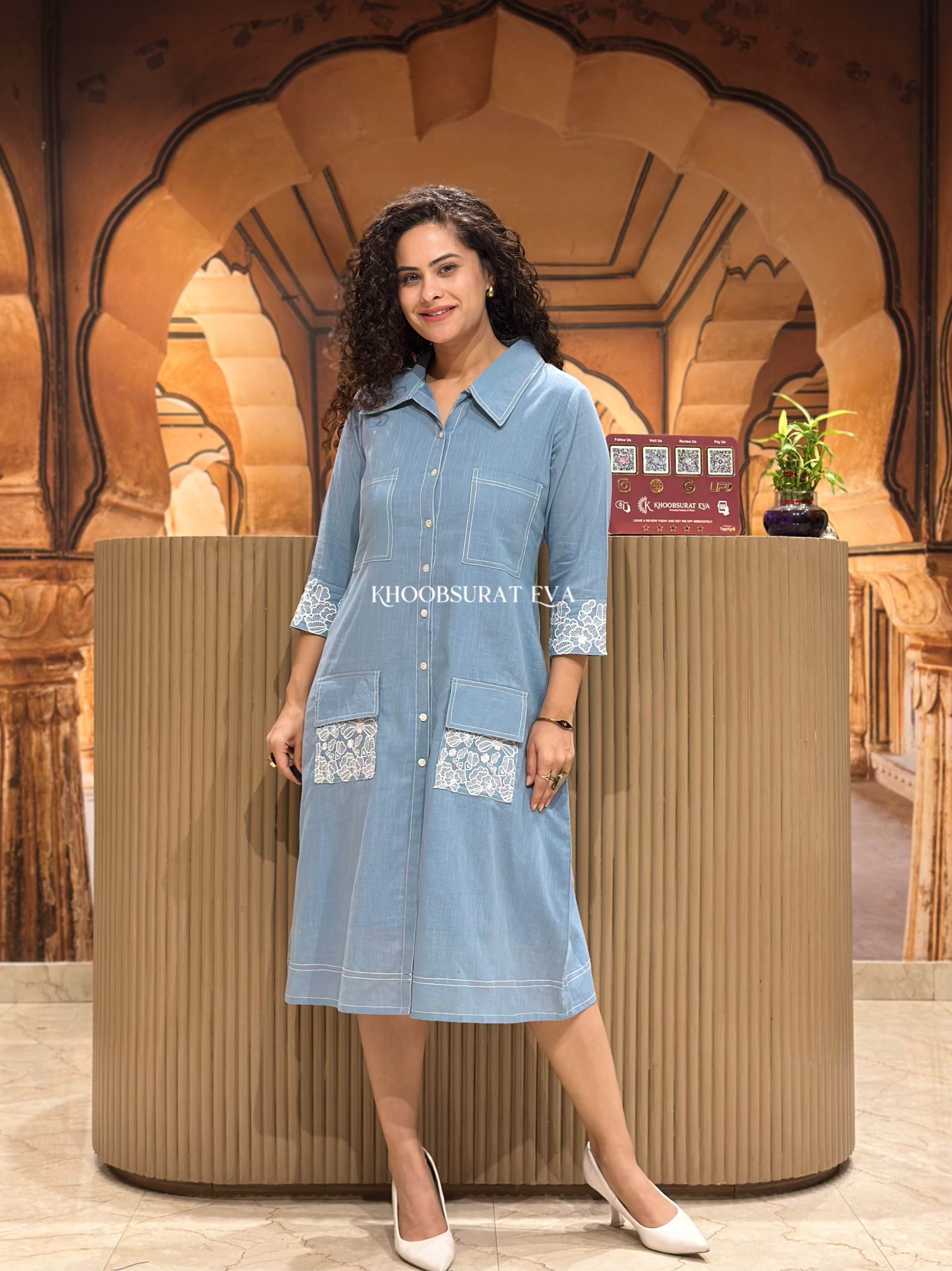 Elegant Met Gala Blue Evening Gown - Formal Prom Dress for Women - Perfect for Red Carpet Events, Galas & Special Occasions