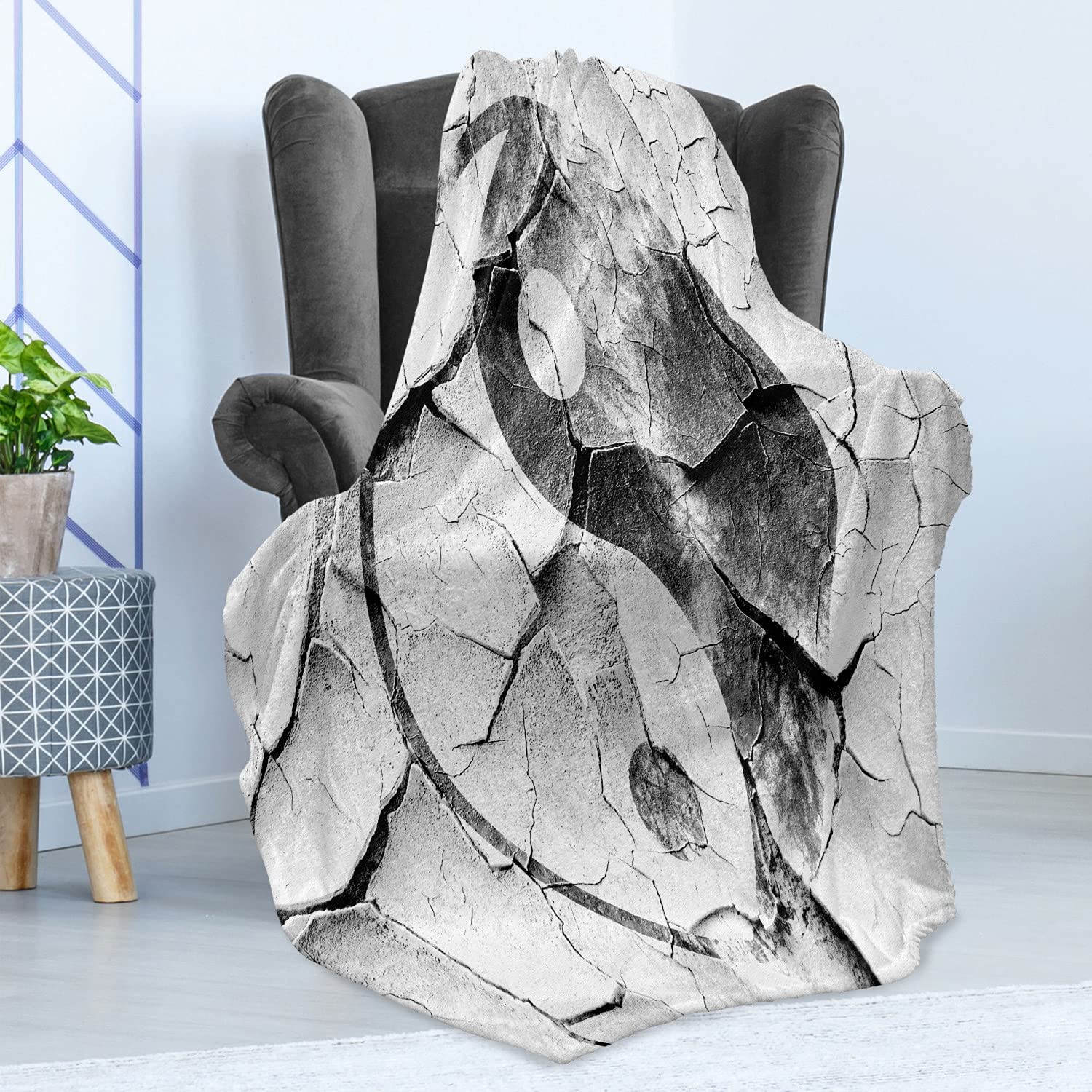 Ambesonne Yin Yang Throw Blanket - Soft Flannel Fleece Accent Blanket with Grunge Cracked Yin Yang Design, 50